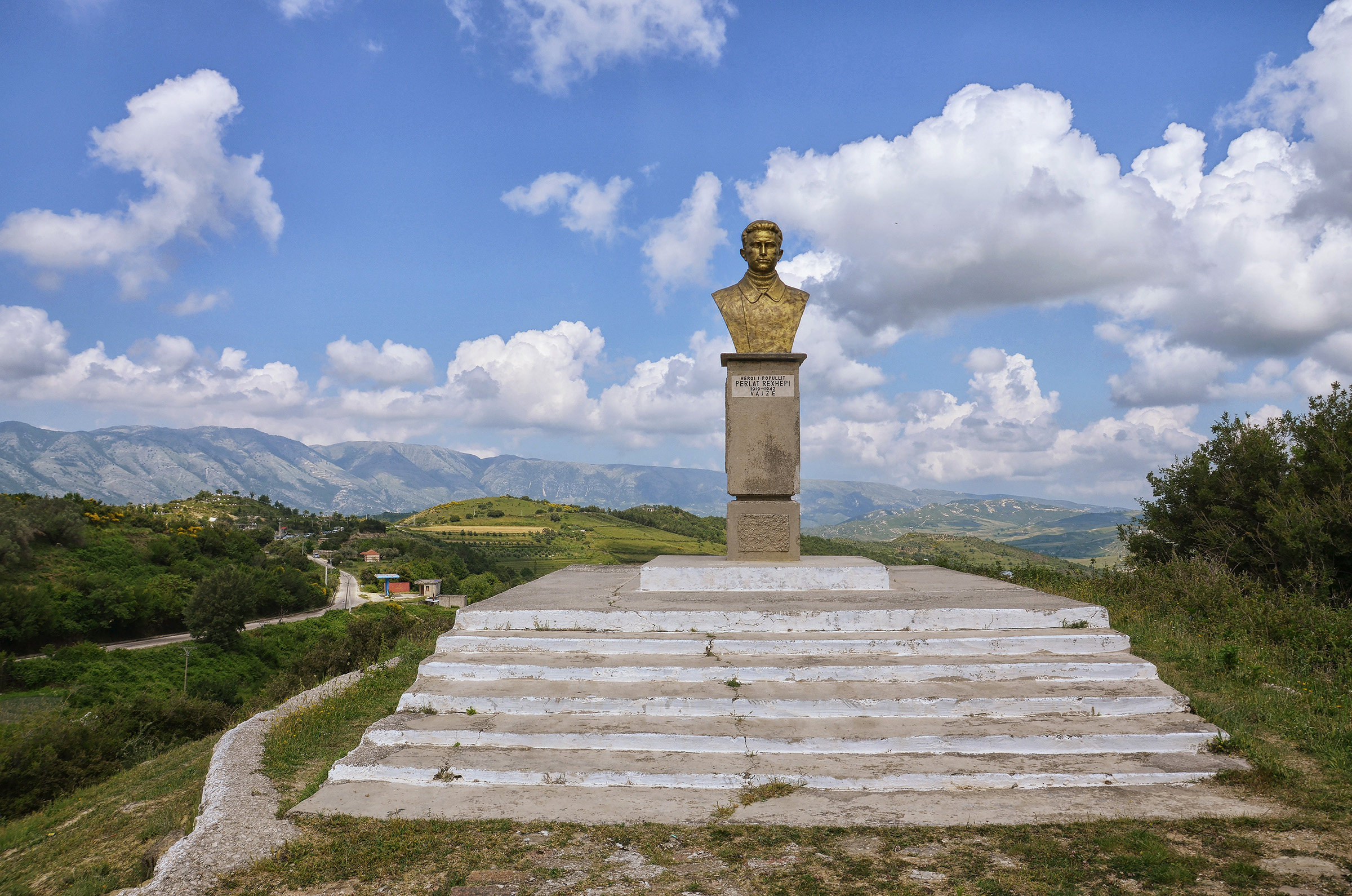 Discover Vlora and visit the Archaeological Park of Amantia - Photo 4