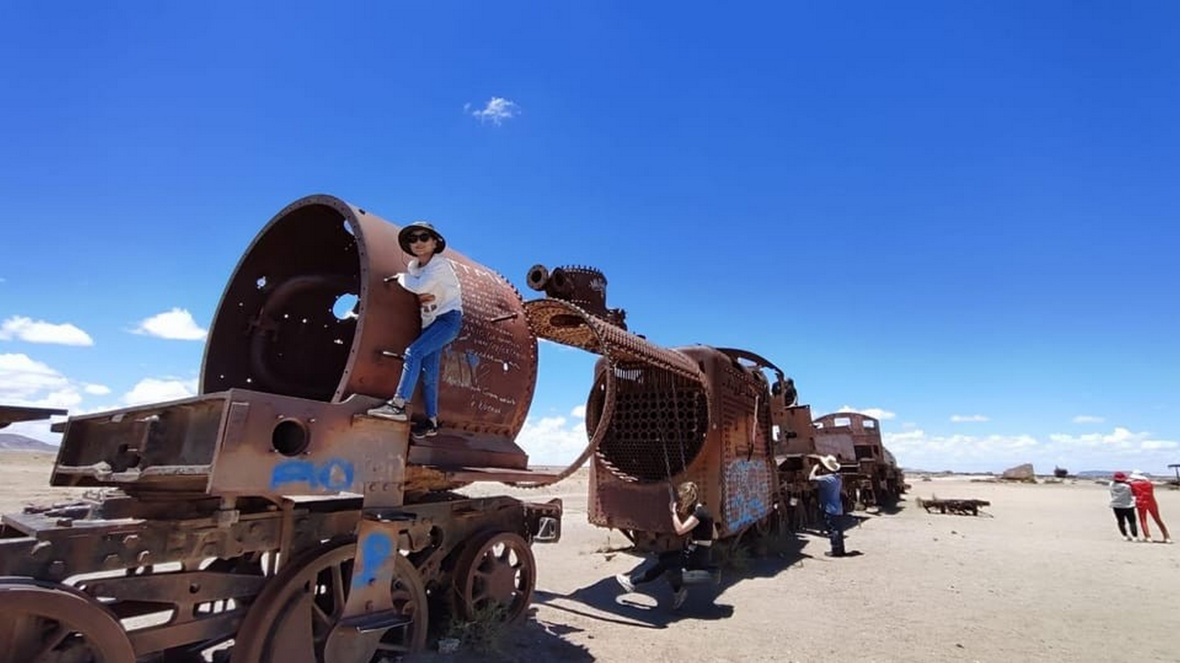 BO-UYU-03: Uyuni | Salar de Uyuni 3D/2N – Explore Otherworldly Beauty - Foto 2