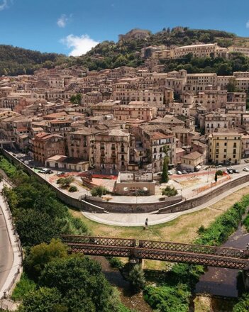 Cosenza: arte e sapori, storia e leggende - Photo 11