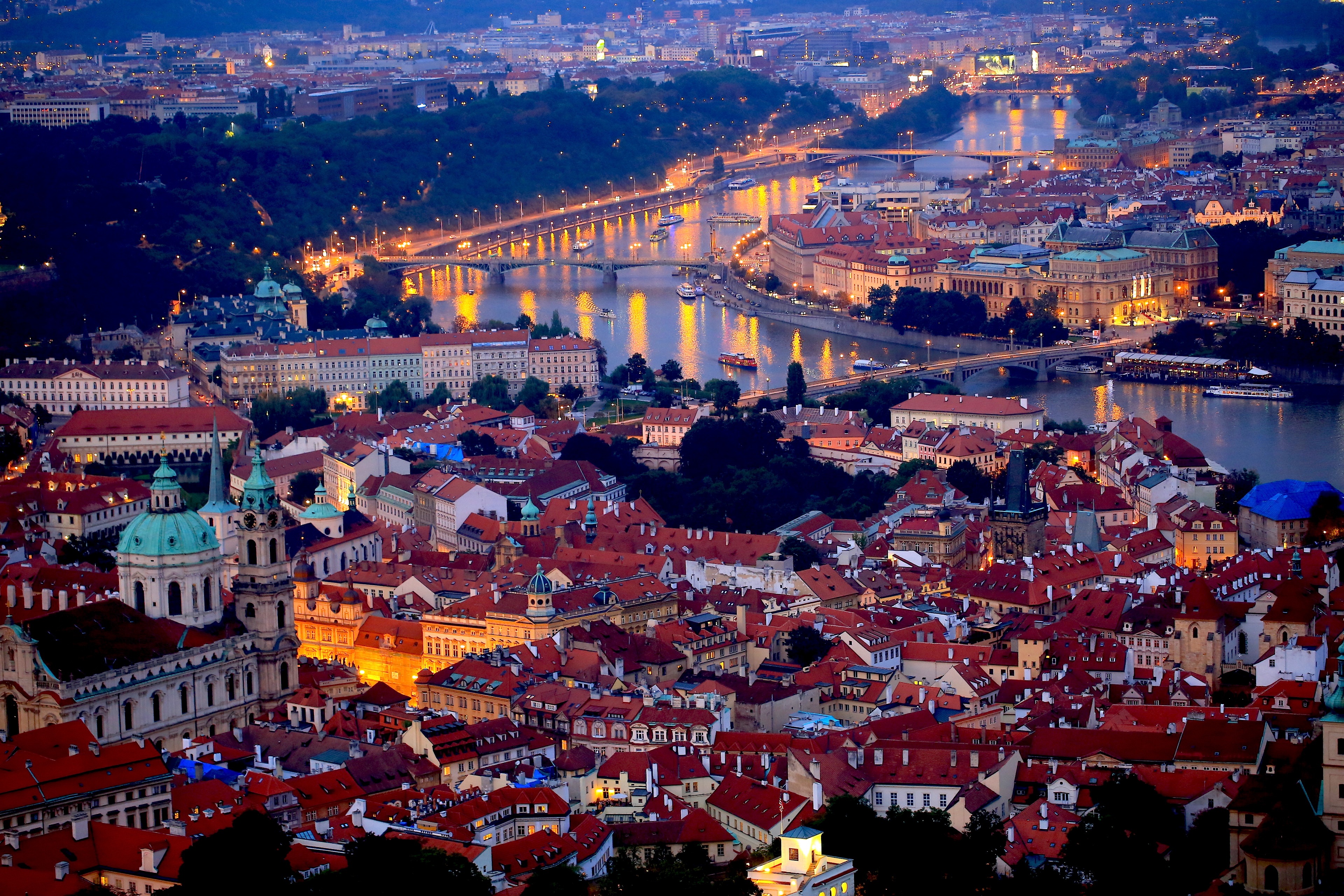 Central Europe – Slovenia – Italy Private Van Tour: 17 Night -18 days.
