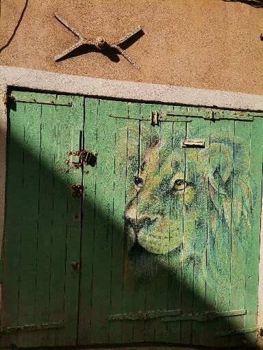 Old district, Street Art, Craft & Wine Tour  - Photo 6