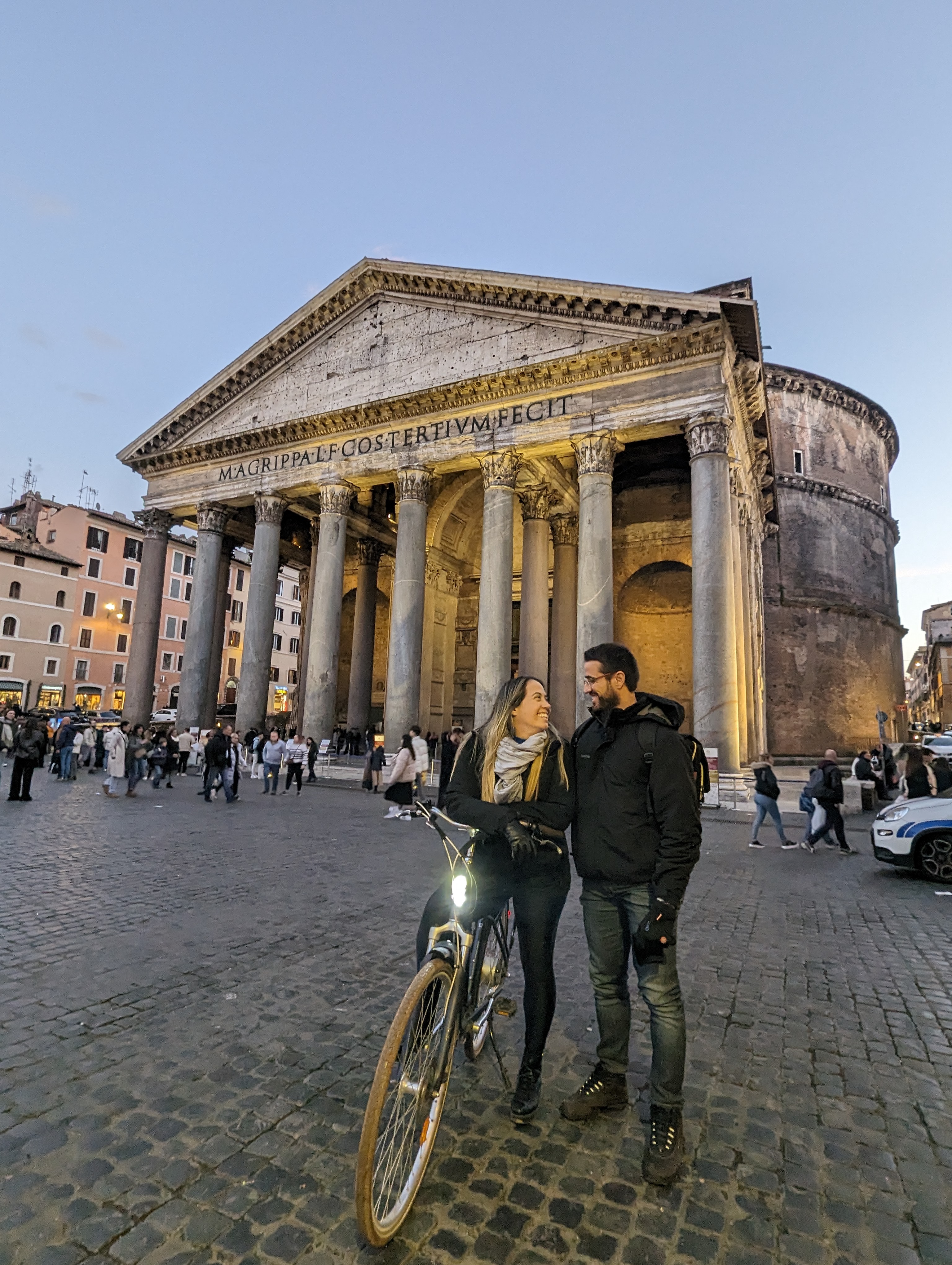 Rome at sunset is magic on two wheels - Photo 4