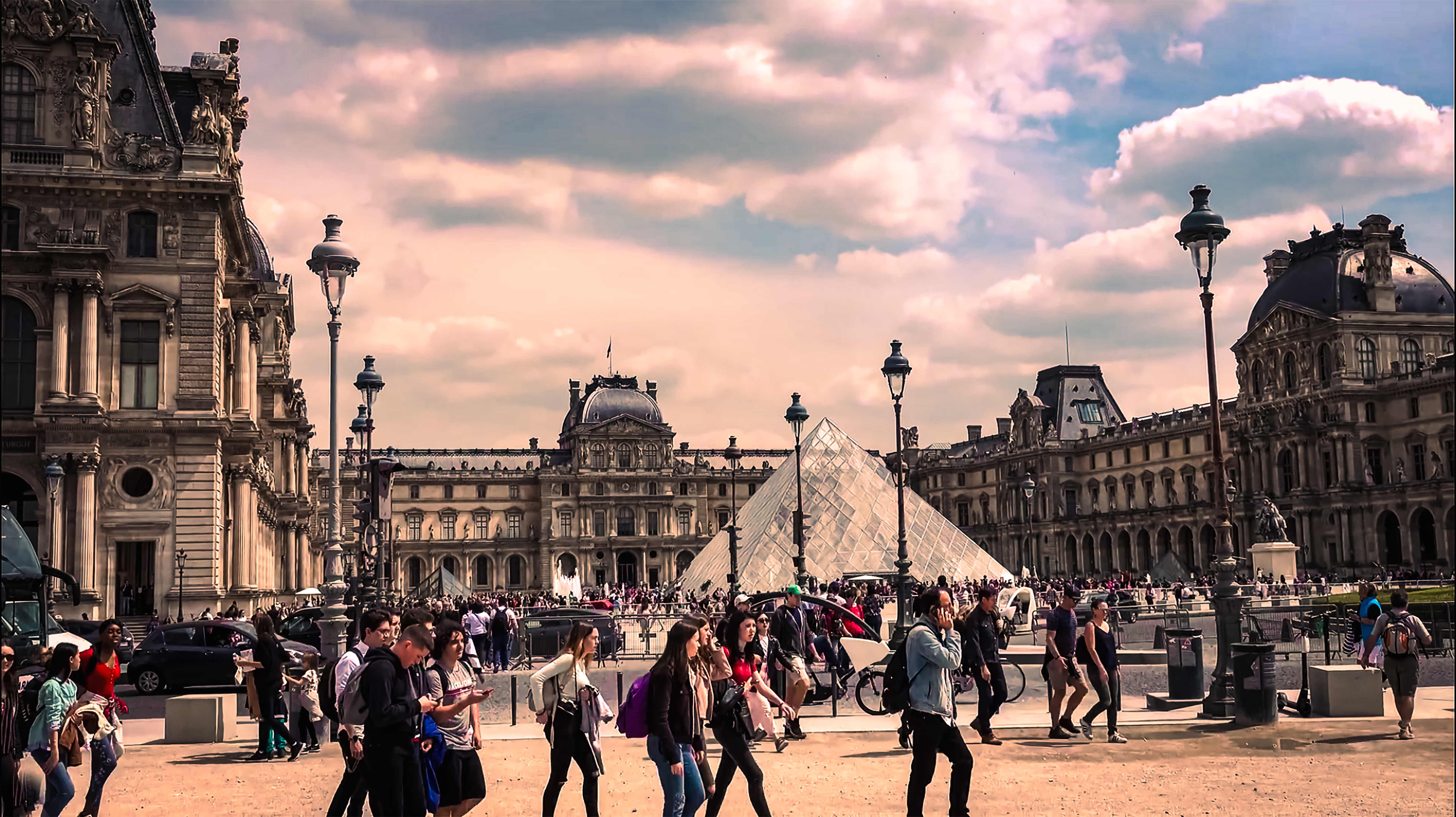 Experience the Louvre and More (Entry Tickets to the Louvre is Included) – Image 3 | WeShare