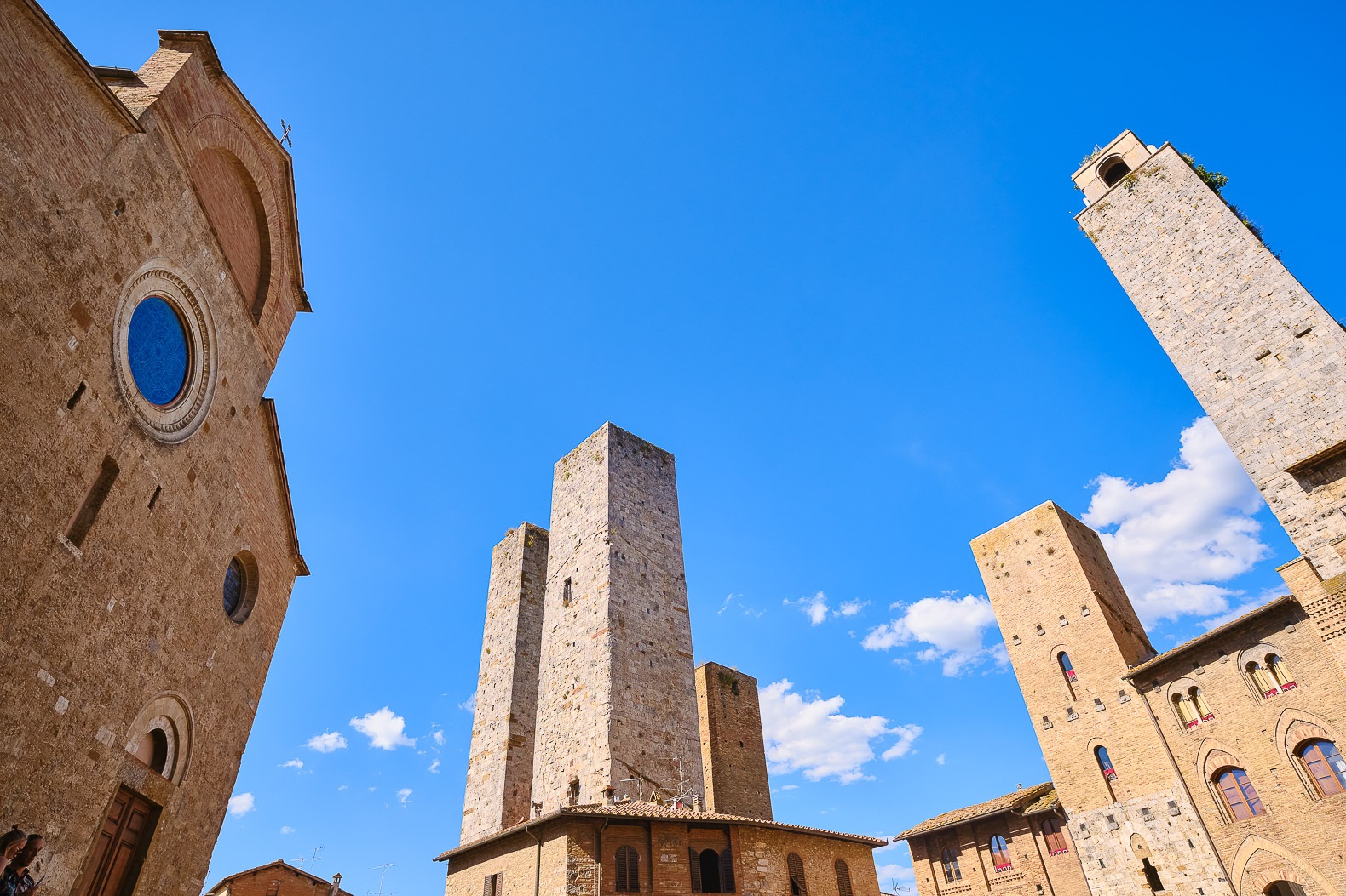 Discovering Tuscany's hidden treasures: San Gimignano, Volterra and San Galgano mysterious Abbey day trip from Florence - Photo 11
