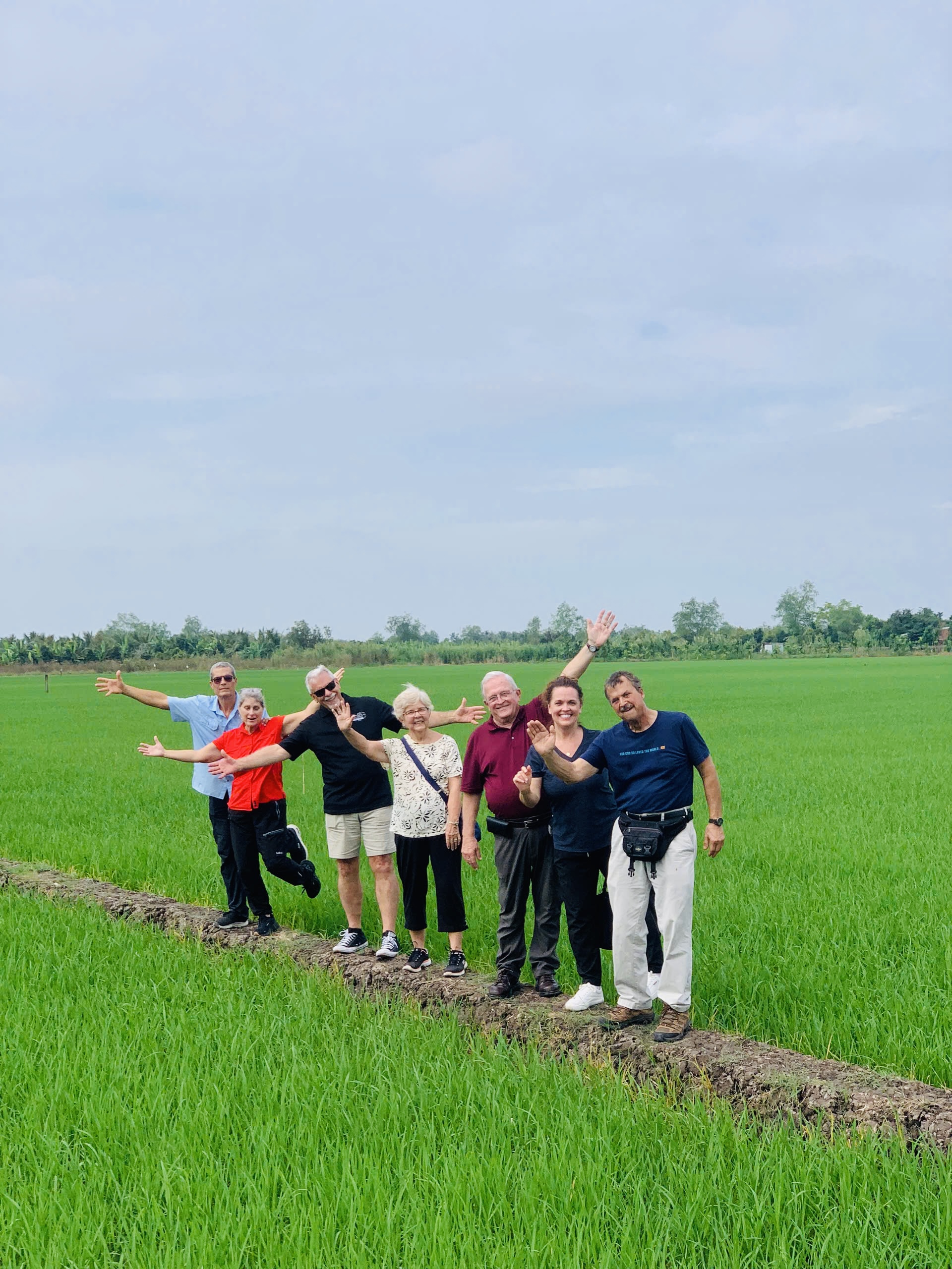 Explore U Minh Thuong Forest and The Bike trip In Pineapple Villages