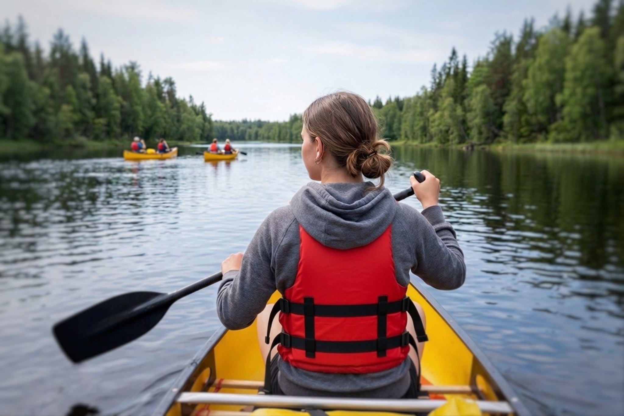 Rovaniemi: Arctic Canoeing Tour & Barbeque – Small Group