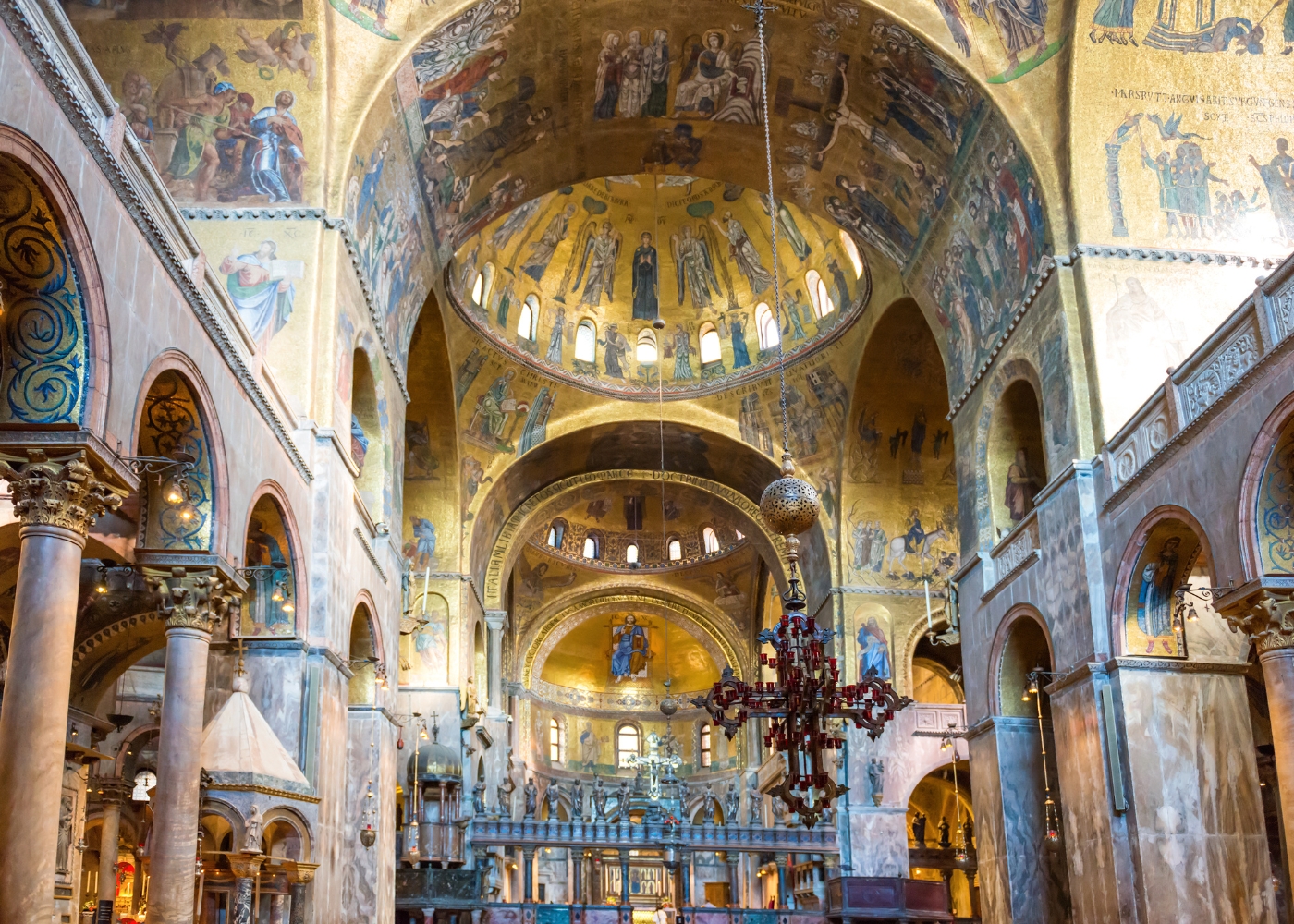 St. Mark's Golden Basilica Live Guided Tour  - Photo 10
