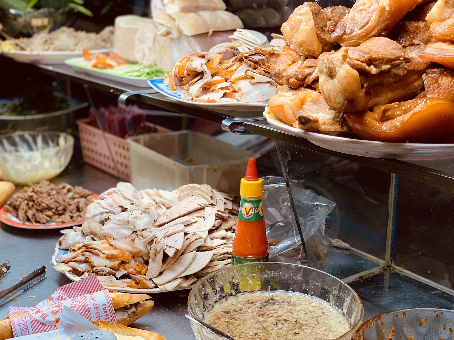 Hoi An: HOI AN NIGHT FOOD TOUR BY ELECTRIC SCOOTER Hoi An: HOI AN NIGHT FOOD TOUR BY ELECTRIC SCOOTER