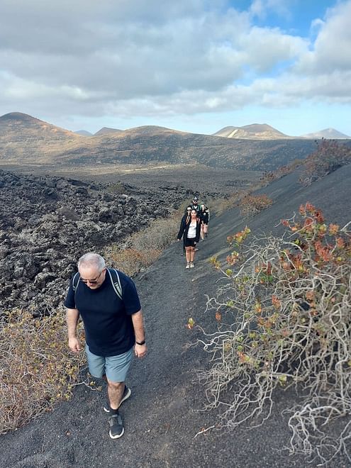 Ruta senderista: Puesta de sol en el Parque Natural de Los Volcanes
