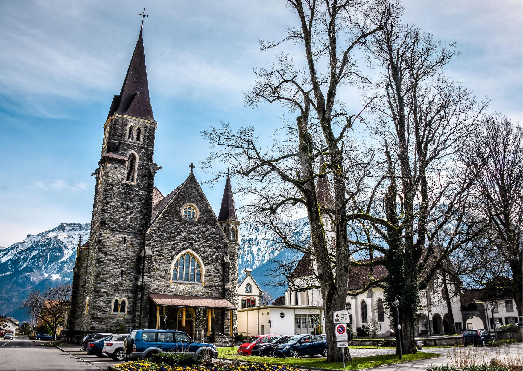 Zurich: Private Day Trip to Engelberg, Mount Titlis & Interlaken  - Photo 3