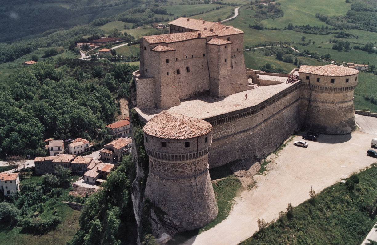 San Leo: Fortress Entry Ticket and Cagliostro's Prison - Photo 5