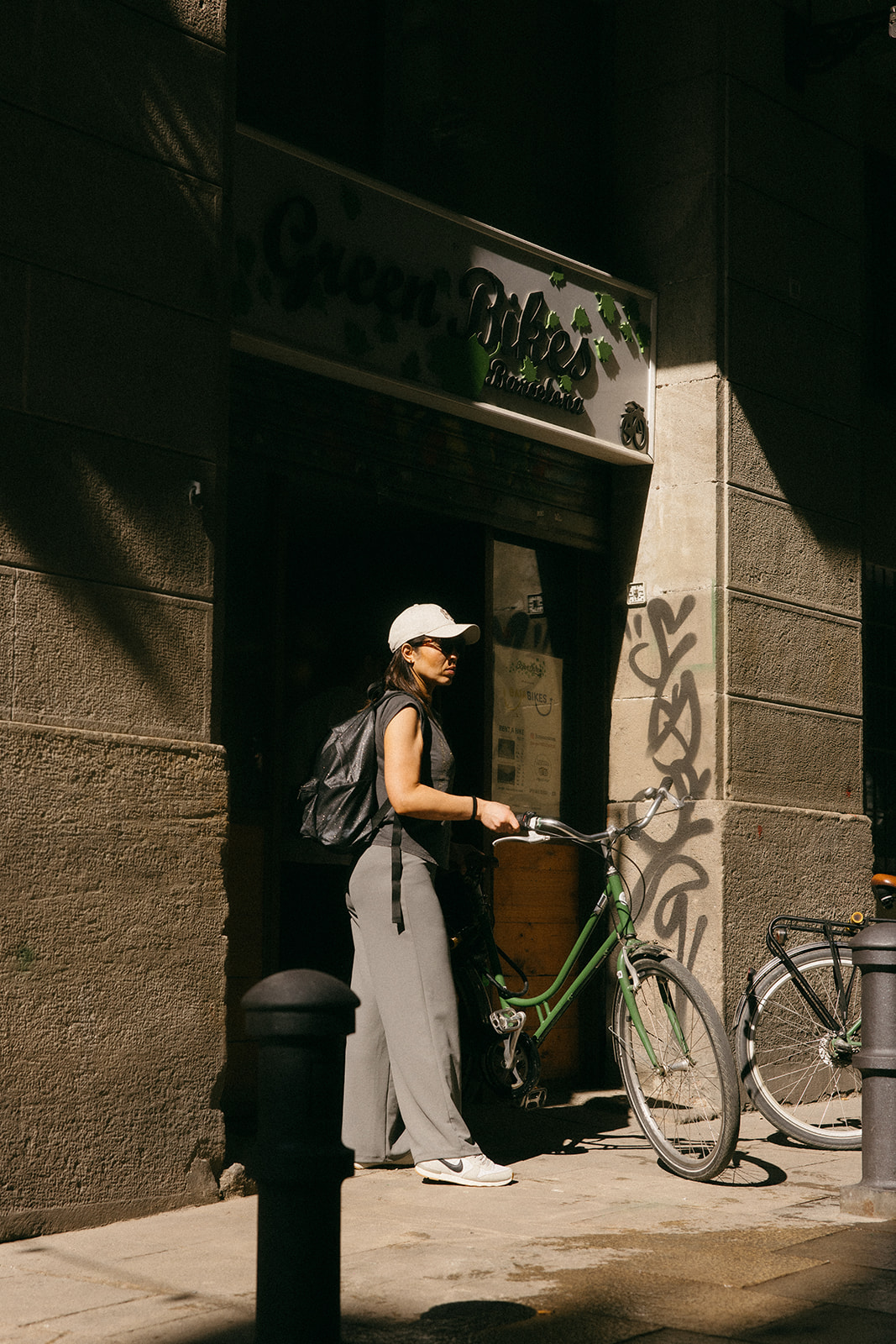 Barcelona City Bike Tour | Highlights and Hidden Gems - Photo 17
