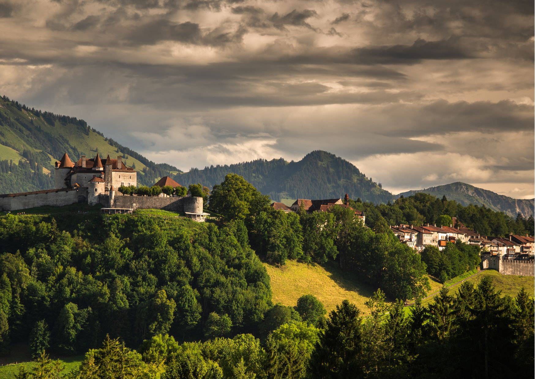 Lucerne: Private Car Tour to Gruyeres, Vevey, Montreux & Fribourg - Photo 8