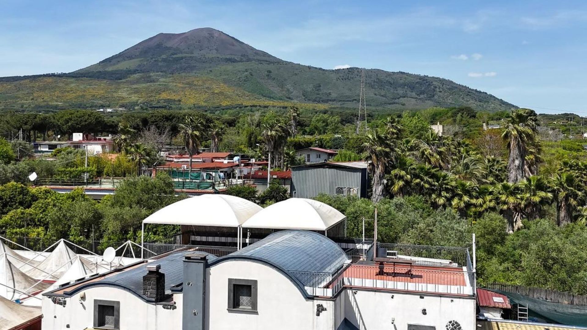 Naples: e-bike rental on Mount Vesuvius with crater access - Photo 17