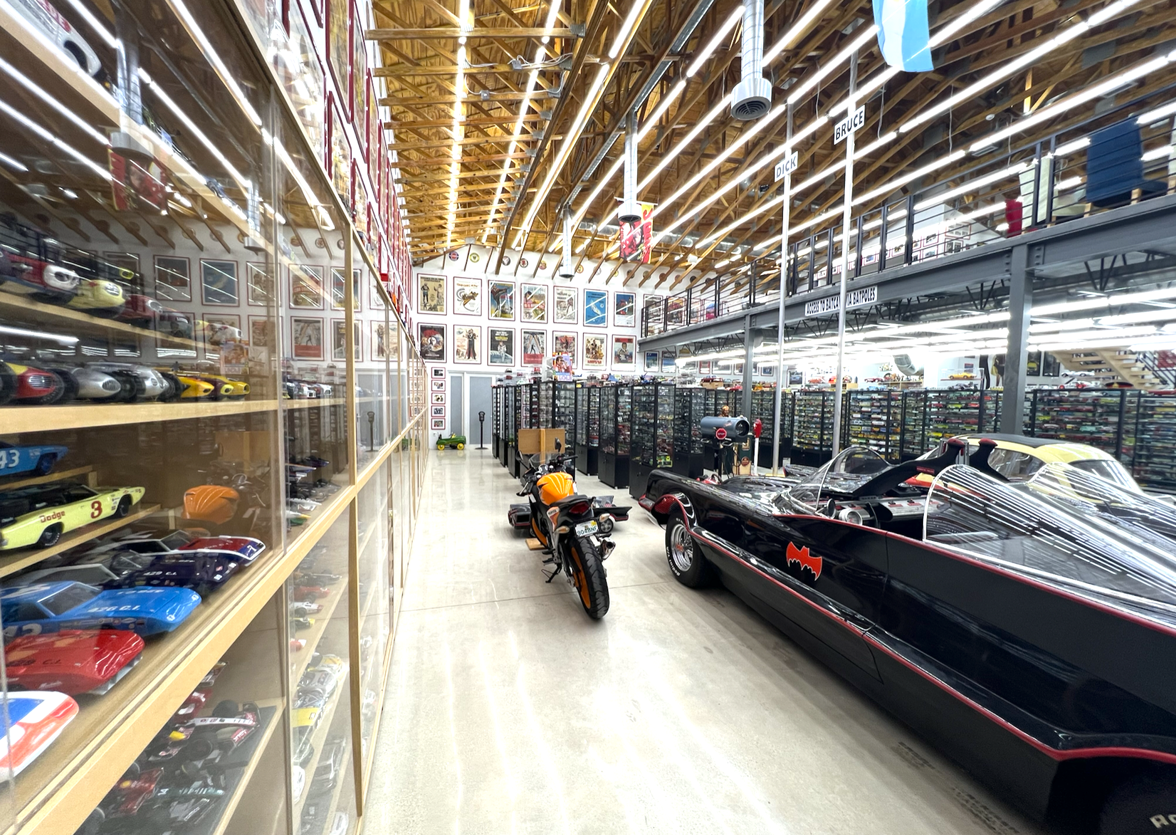 Goldvarg Collection Scale Model Car Experience. More than 22,000 cars!