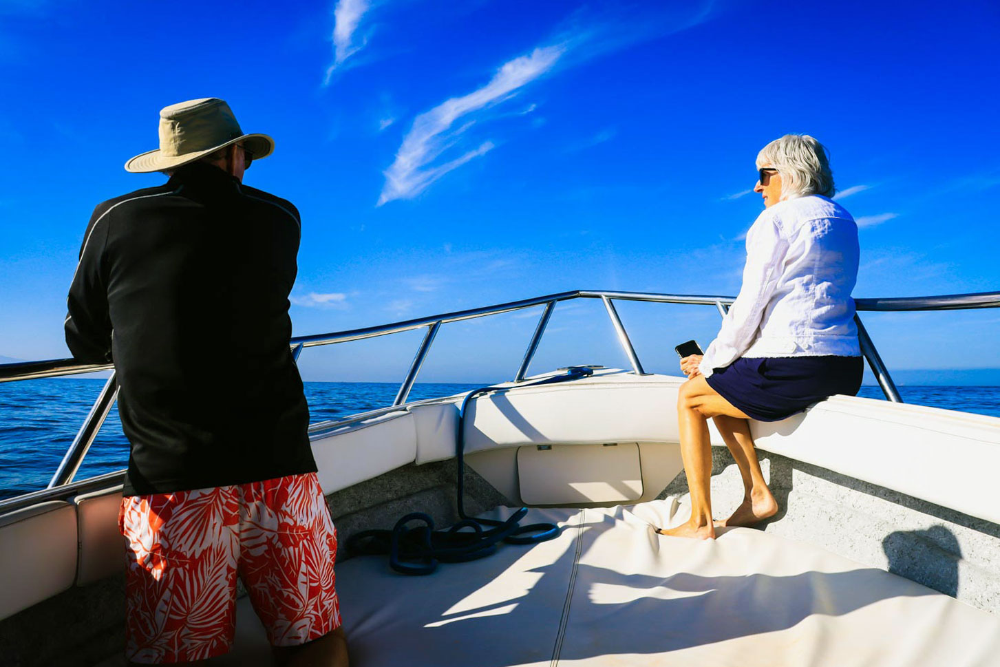 Chica Super Panga 30' Private Boat Tour Upto 10 People — 15/24