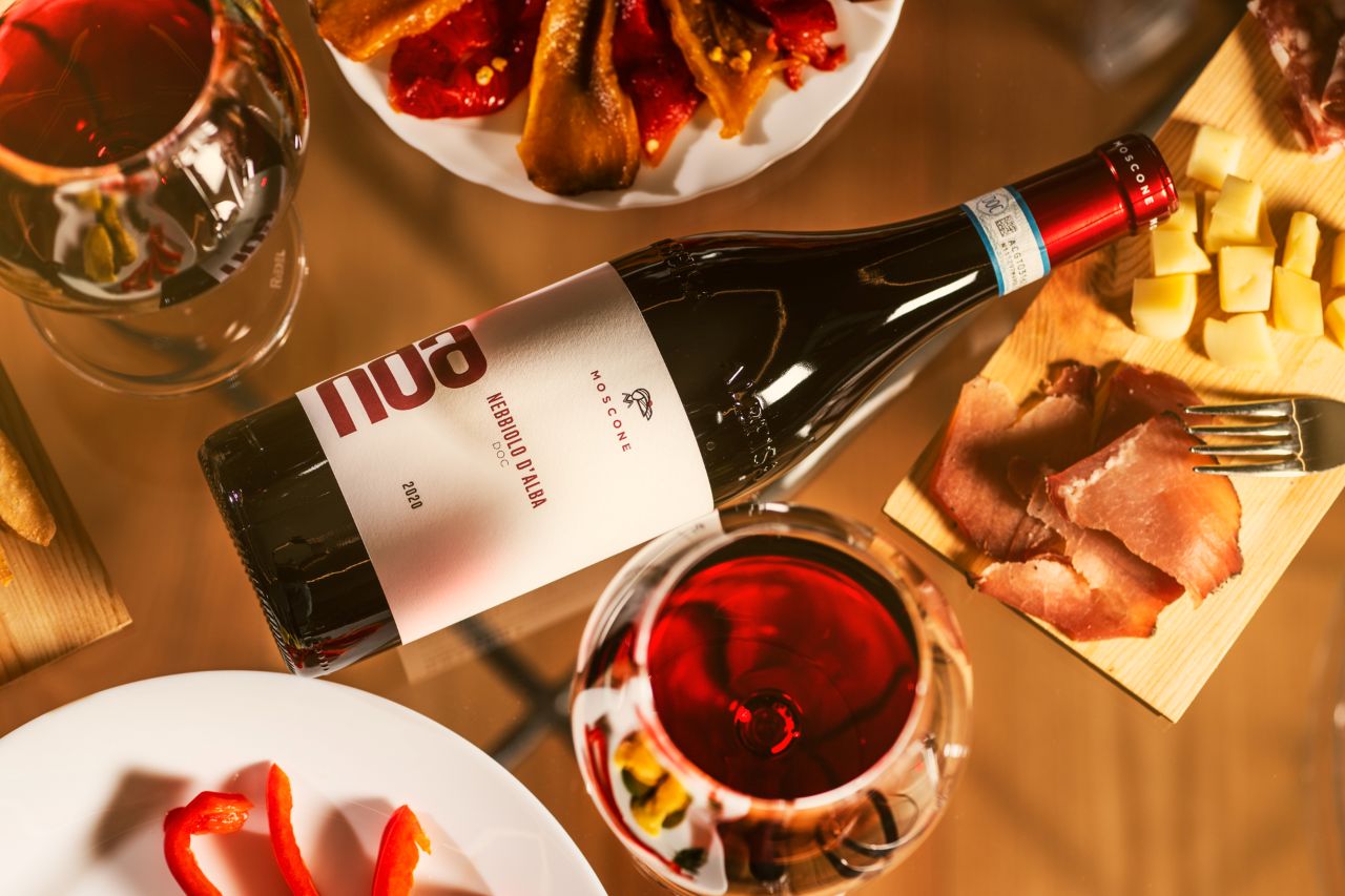 Il Monsù: A Journey through Nebbiolo, Barbaresco, and Barolo - Photo 3