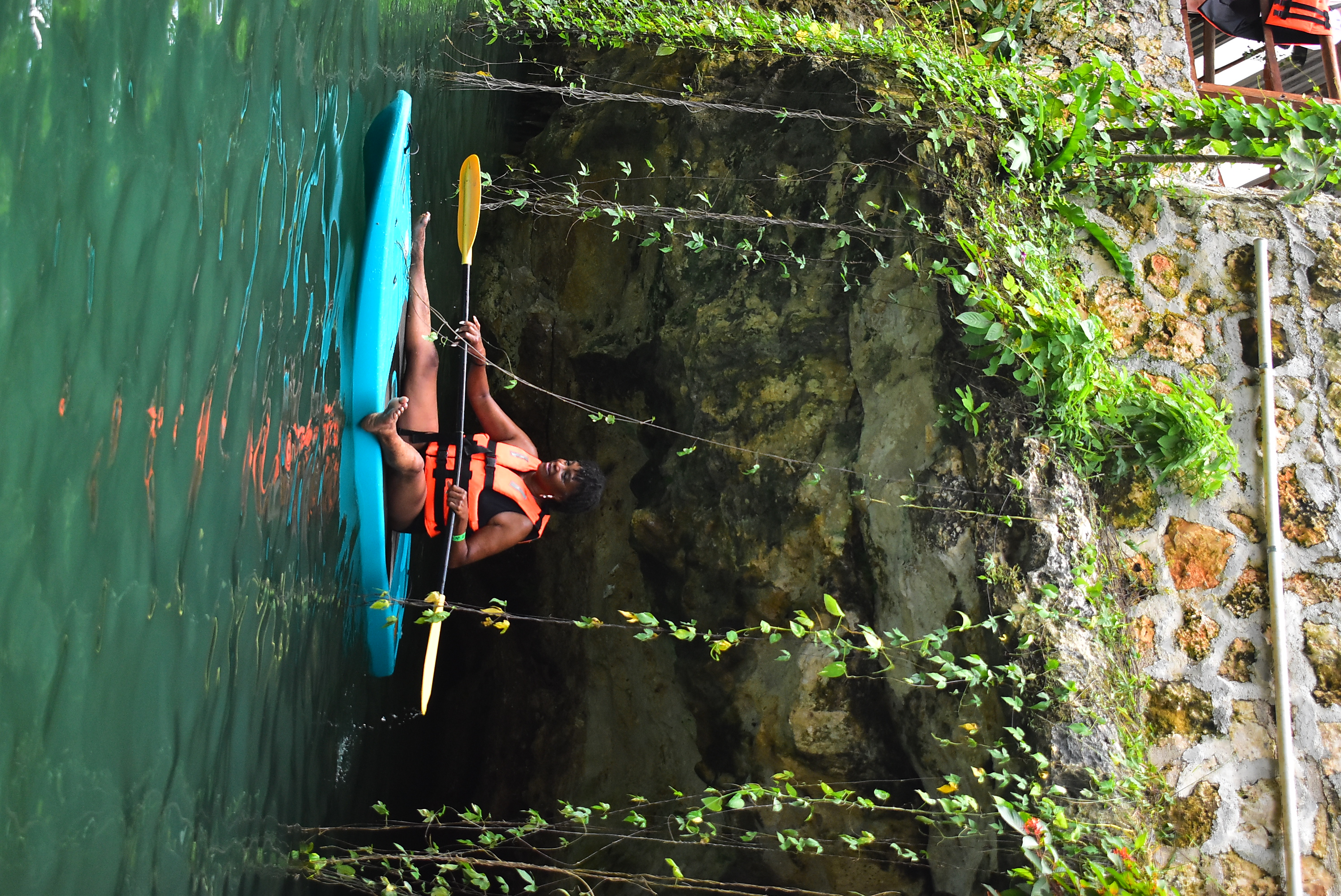 Aventura en grupo pequeño por 3 cenotes ocultos con cata de tequila — 12/20