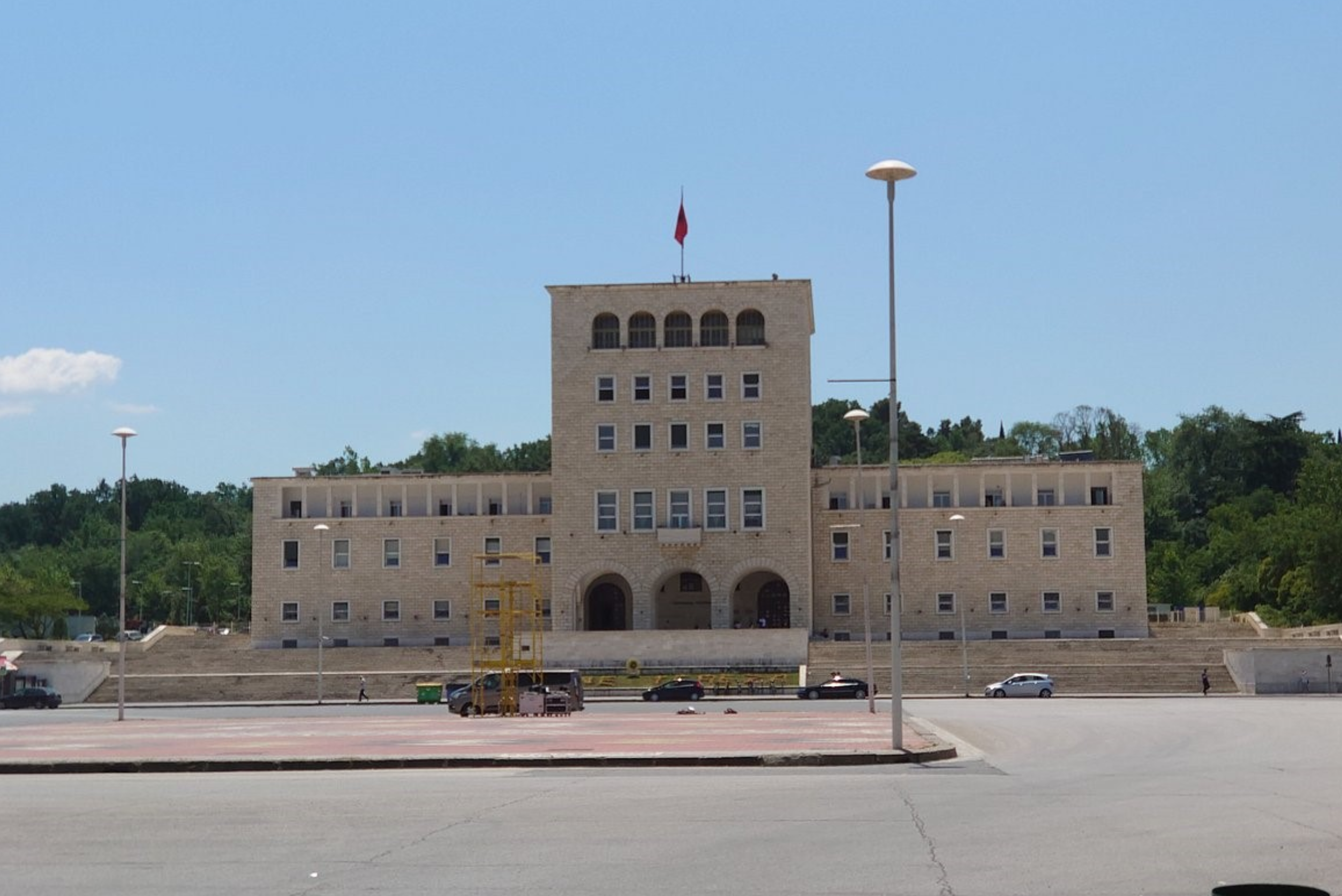 Tirana: exclusive walking tour of the Capital -Small Group - Photo 10