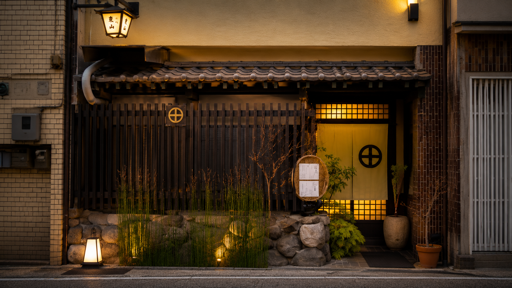 Disfrute del crucero Crepúsculo y del restaurante japonés "Una velada con estilo en Onomichi"