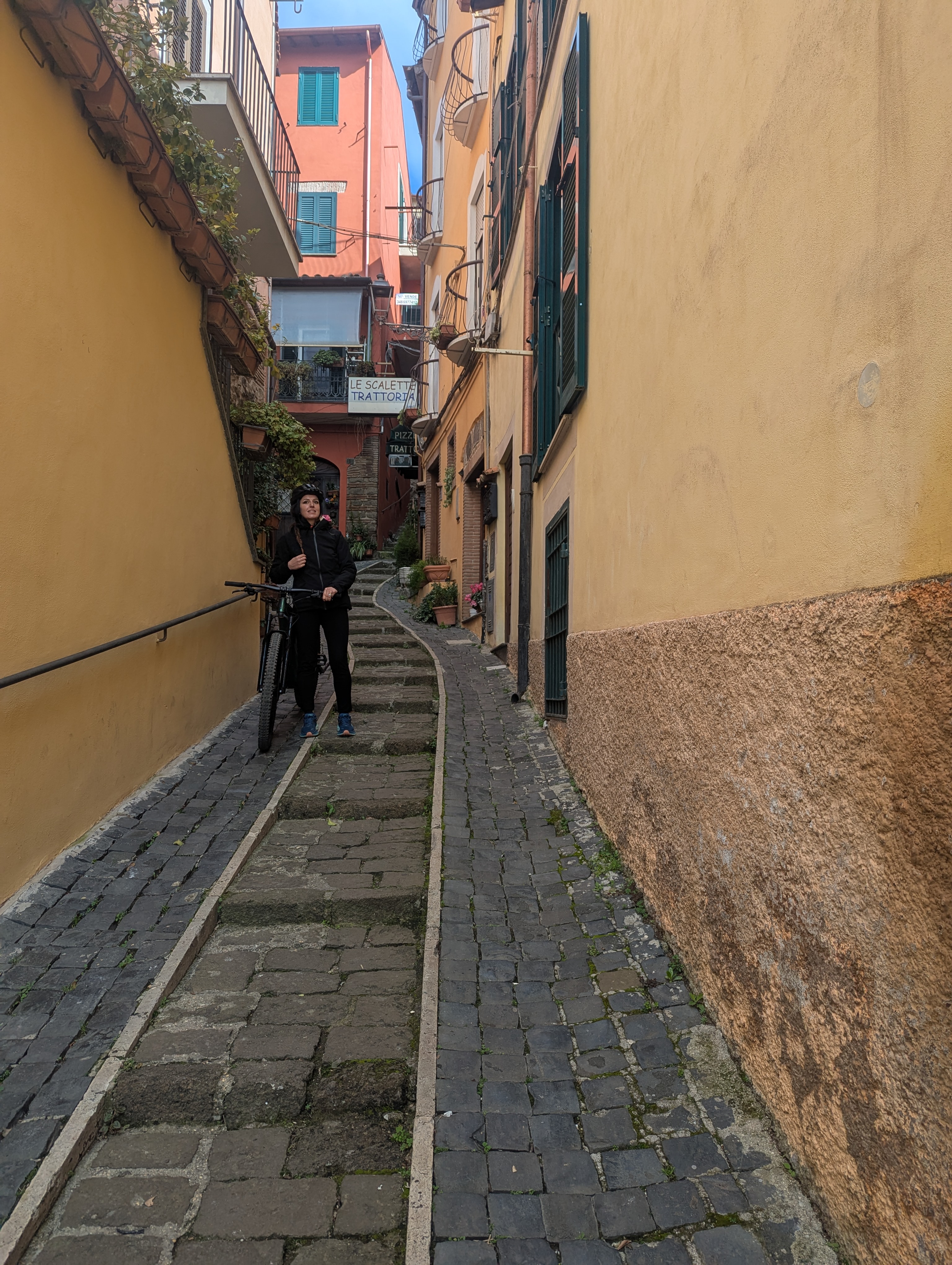 Castelli Romani Day Trip: Castel Gandolfo and Nemi - Photo 10