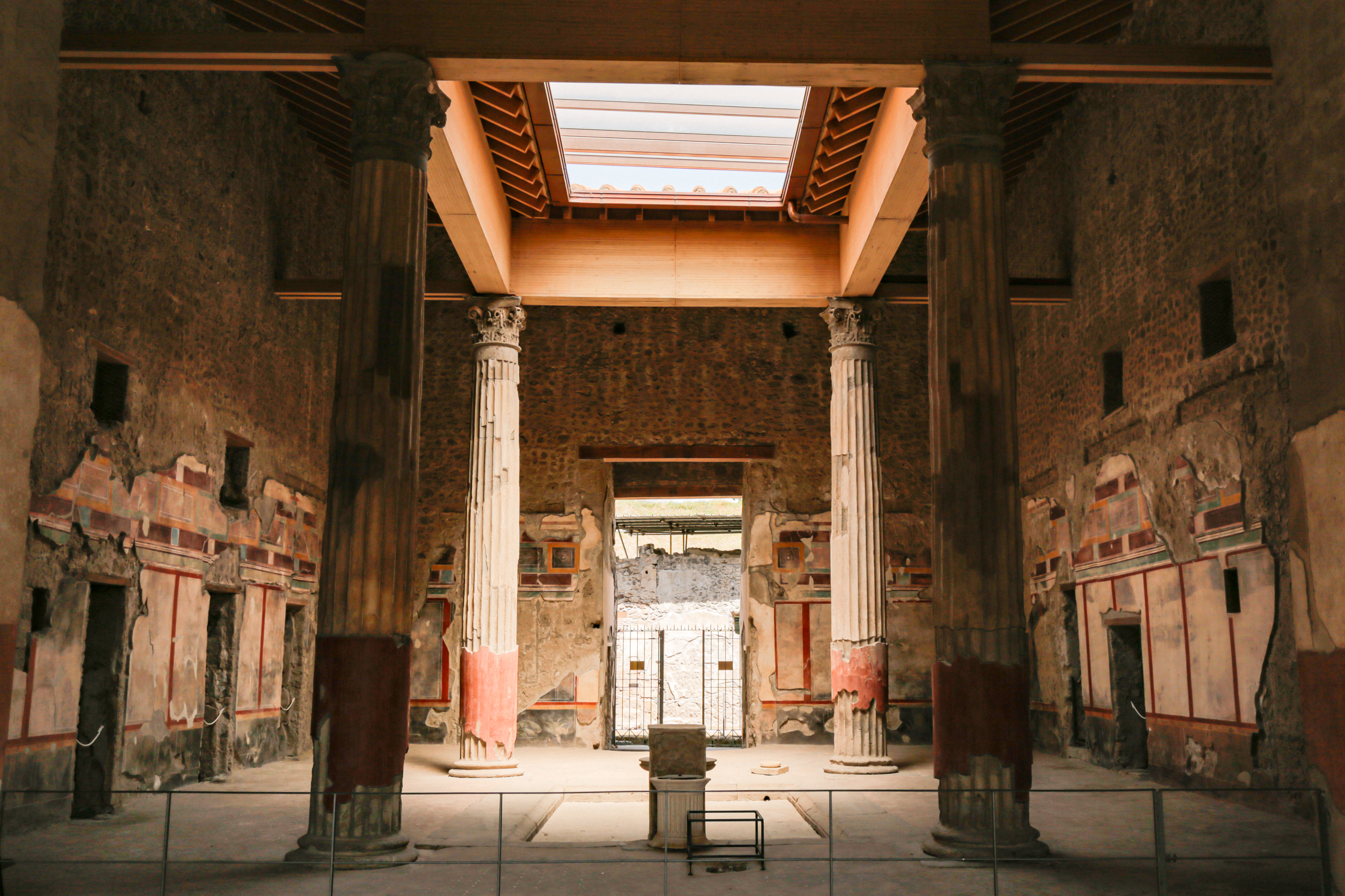 Visita Guiada a Pompeia a Partir de Nápoles com Fura a Fila - Acomodações em Nápoles