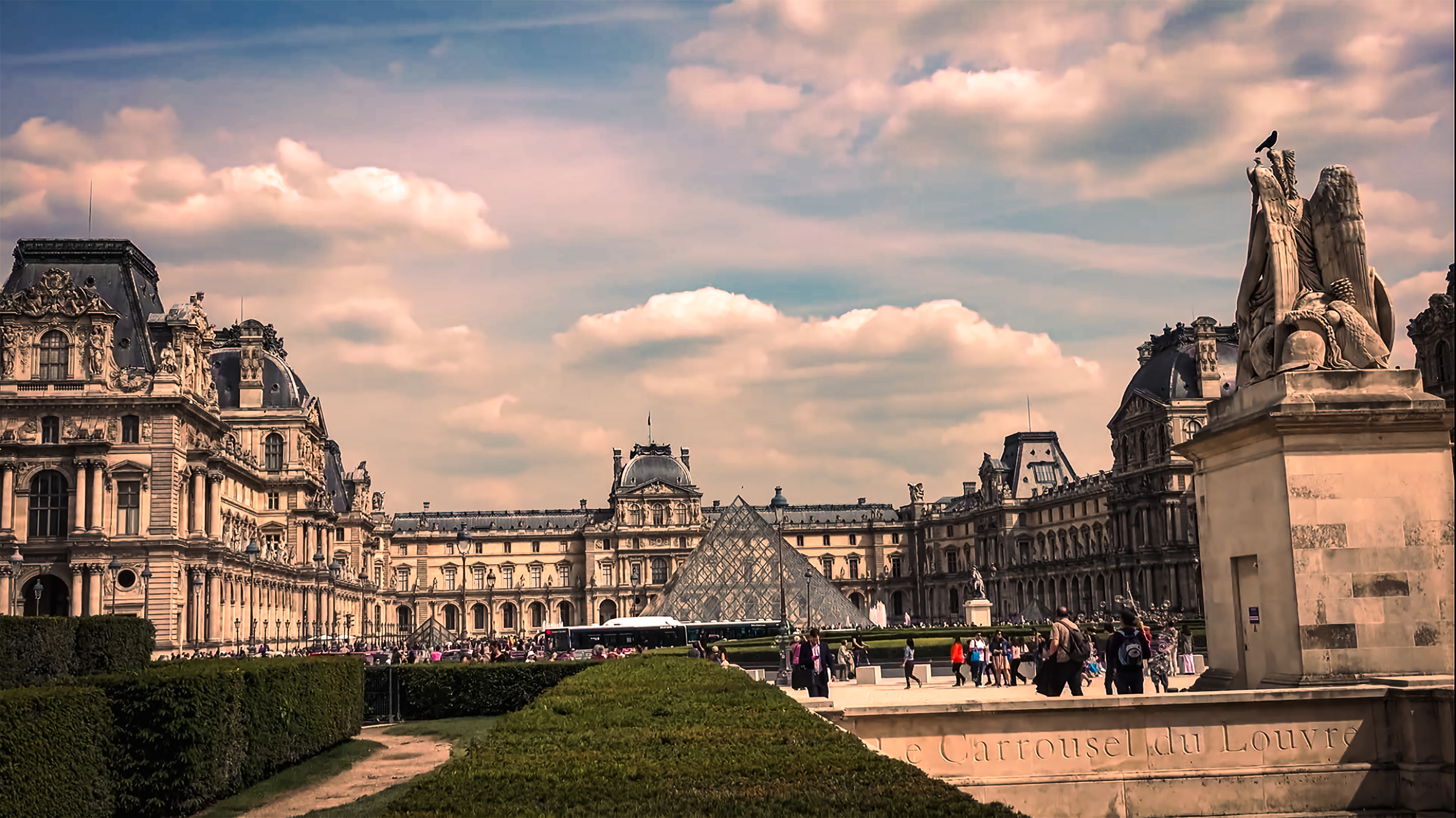Experience the Louvre and More (Entry Tickets to the Louvre is Included) – Image 2 | WeShare