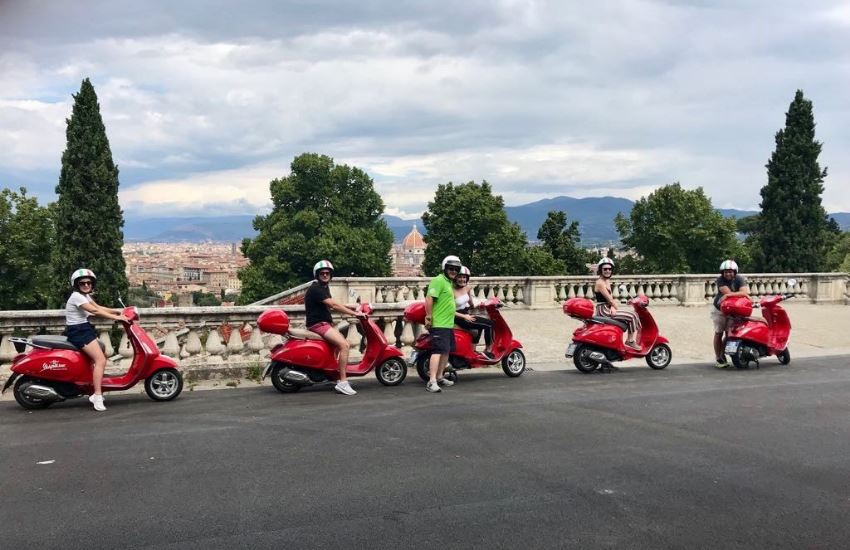 Vespa Panoramic Tour of Florence from Montecatini  - Photo 2