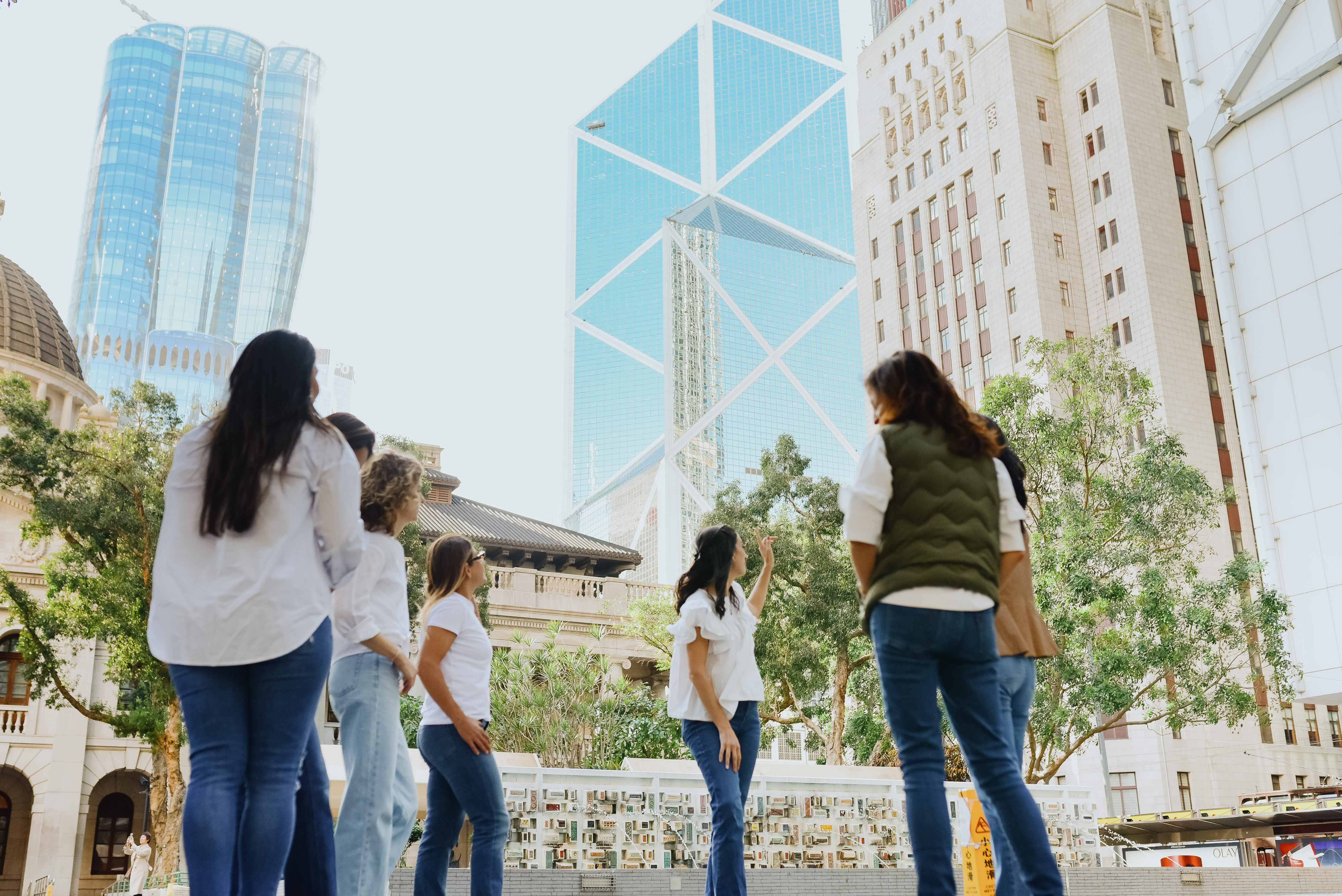 Guided Tour of Hong Kong Island in Private Service - Accommodations in Hong Kong