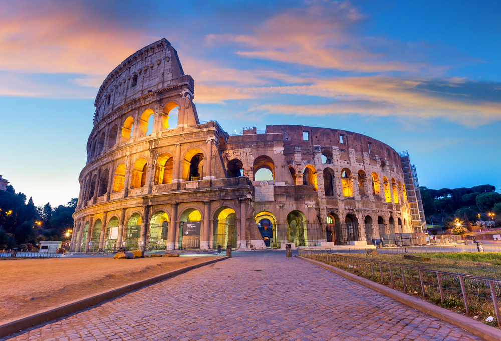Semi-private tour of Colosseum and ancient Rome - maximum 15 people – Image 1 | WeShare