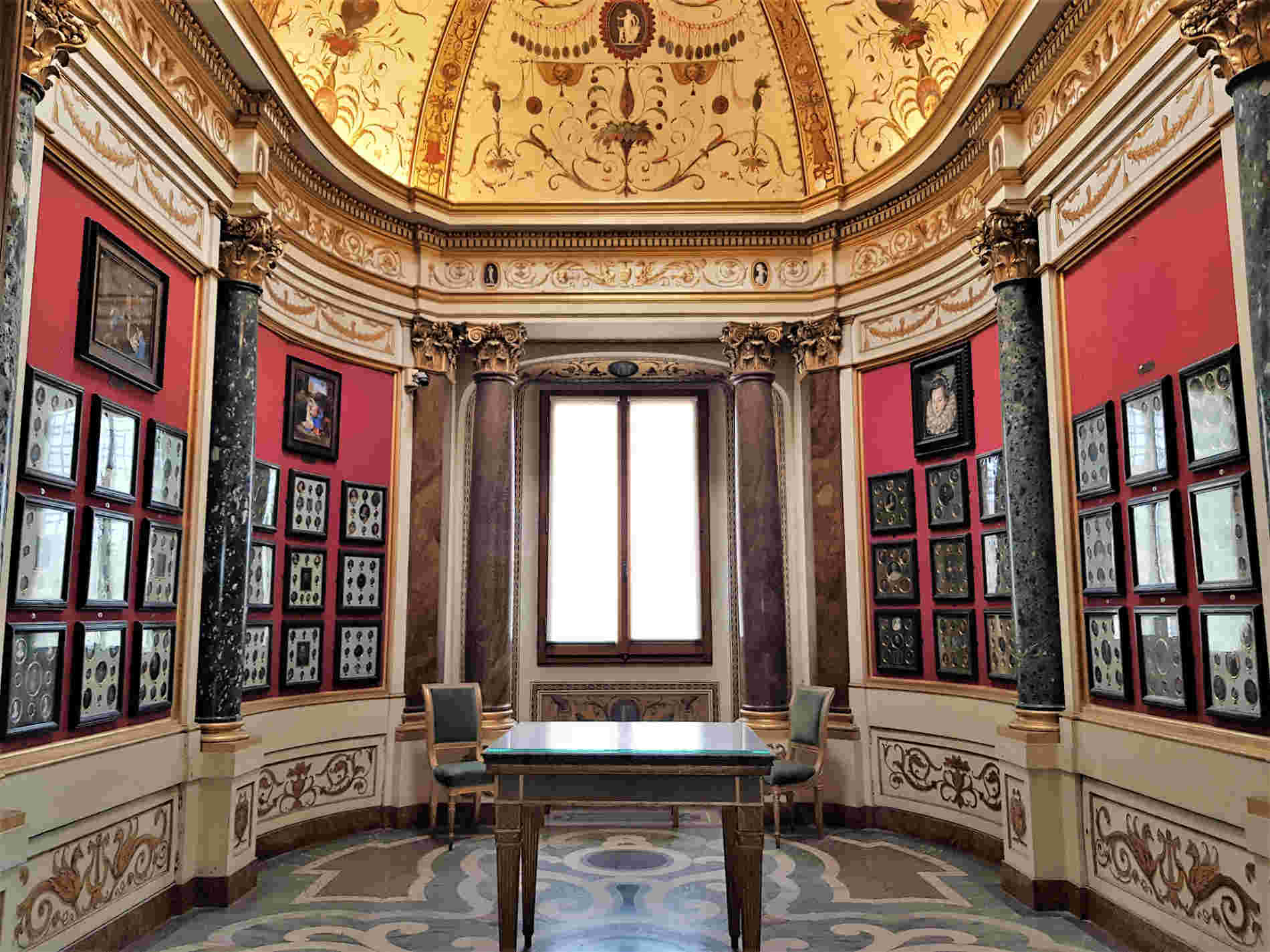 Uffizi & Pitti Palace Guided Tour with Vasari Corridor Views + 5-Day Museum Pass - Photo 33