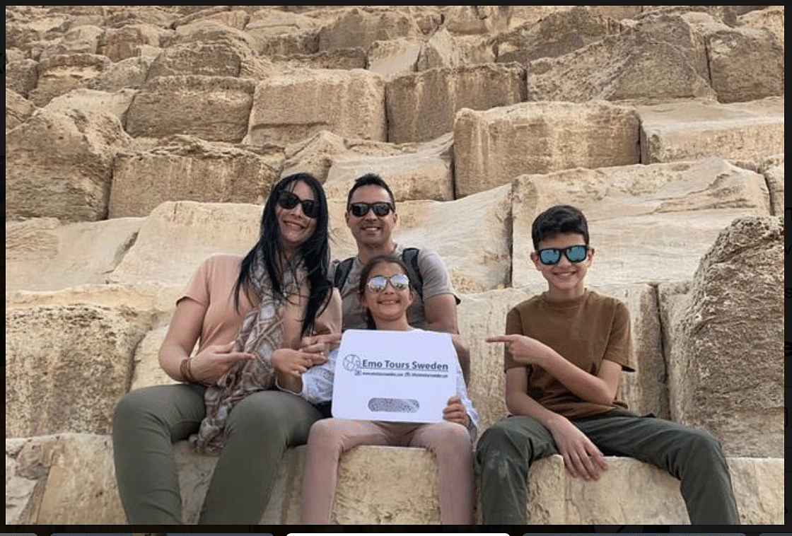 Hurghada'dan Kahire'ye uçakla seyahat et.