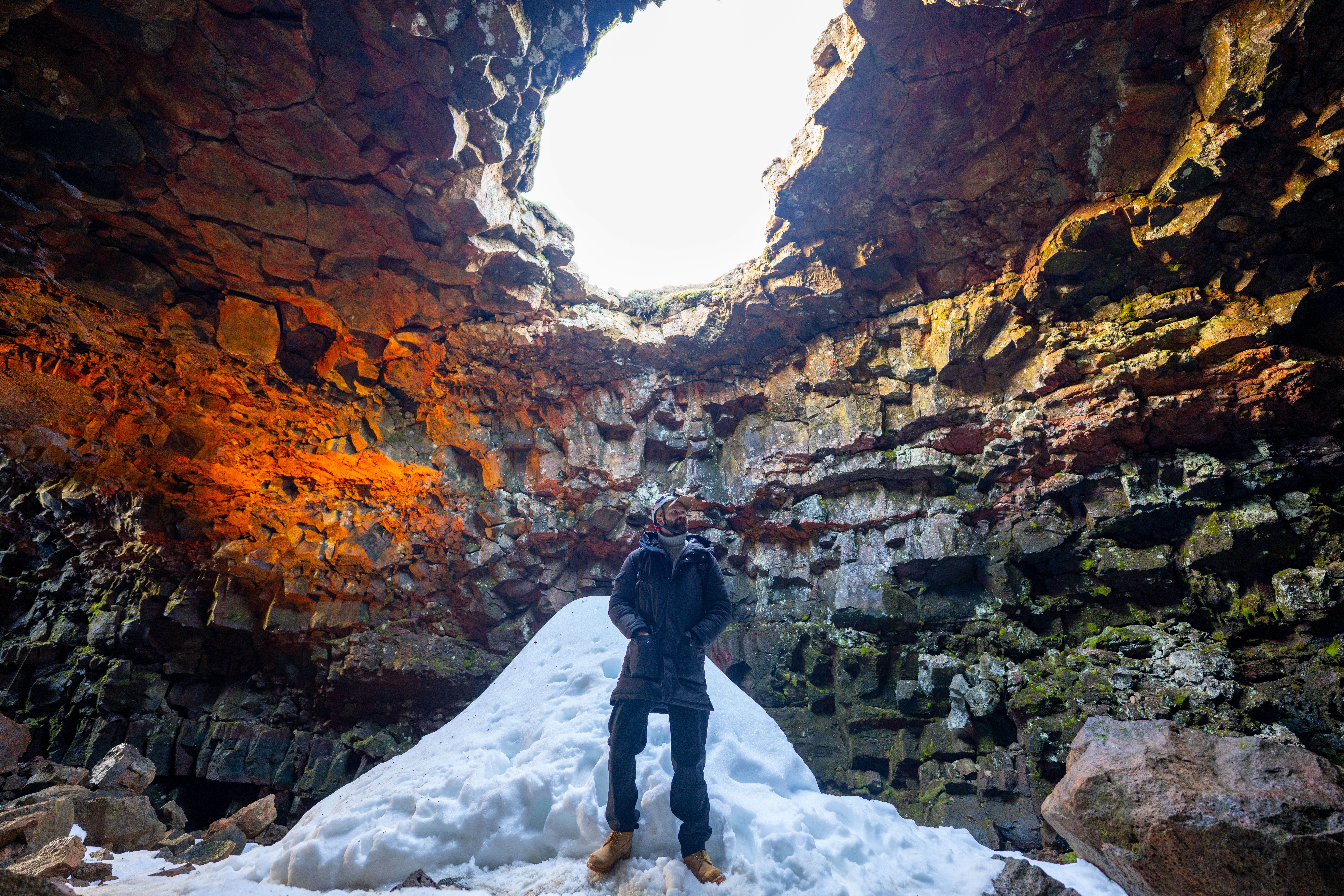 Volcanic Caves and Craters: The Lava Tunnel, Grindavík & Reykjanes Lava Fields Combo Tour - photo 7