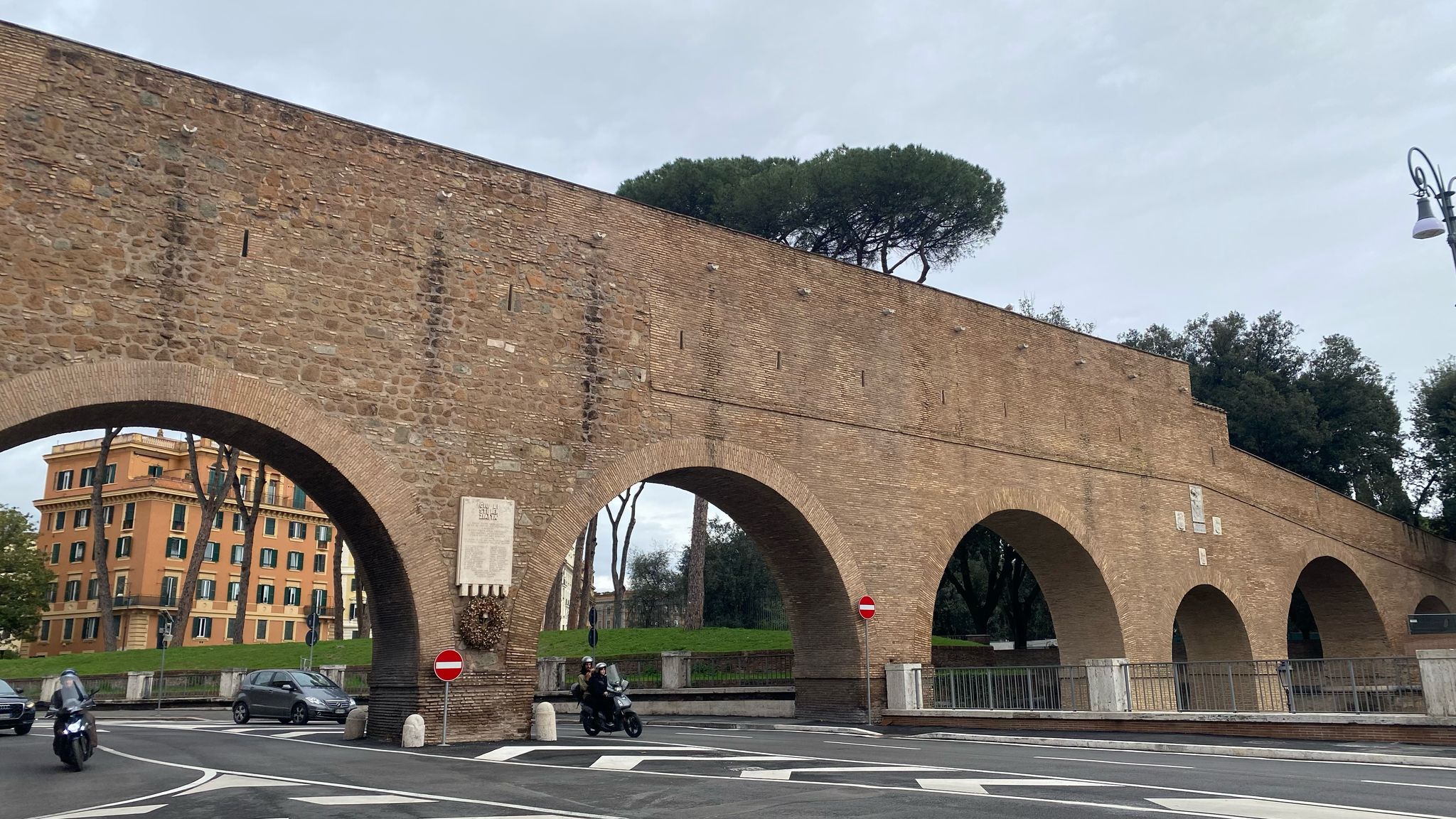 Tour al Passetto di Borgo e Castel Sant'Angelo con Biglietto Salta la Coda - Alloggi in Roma