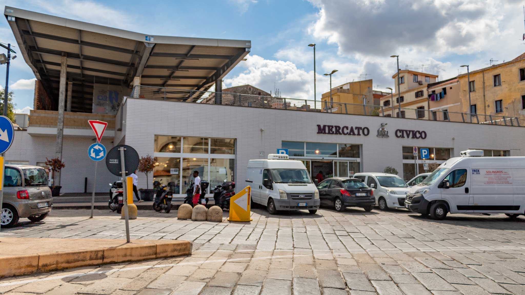 Sassari: tour of the historic center - Photo 18