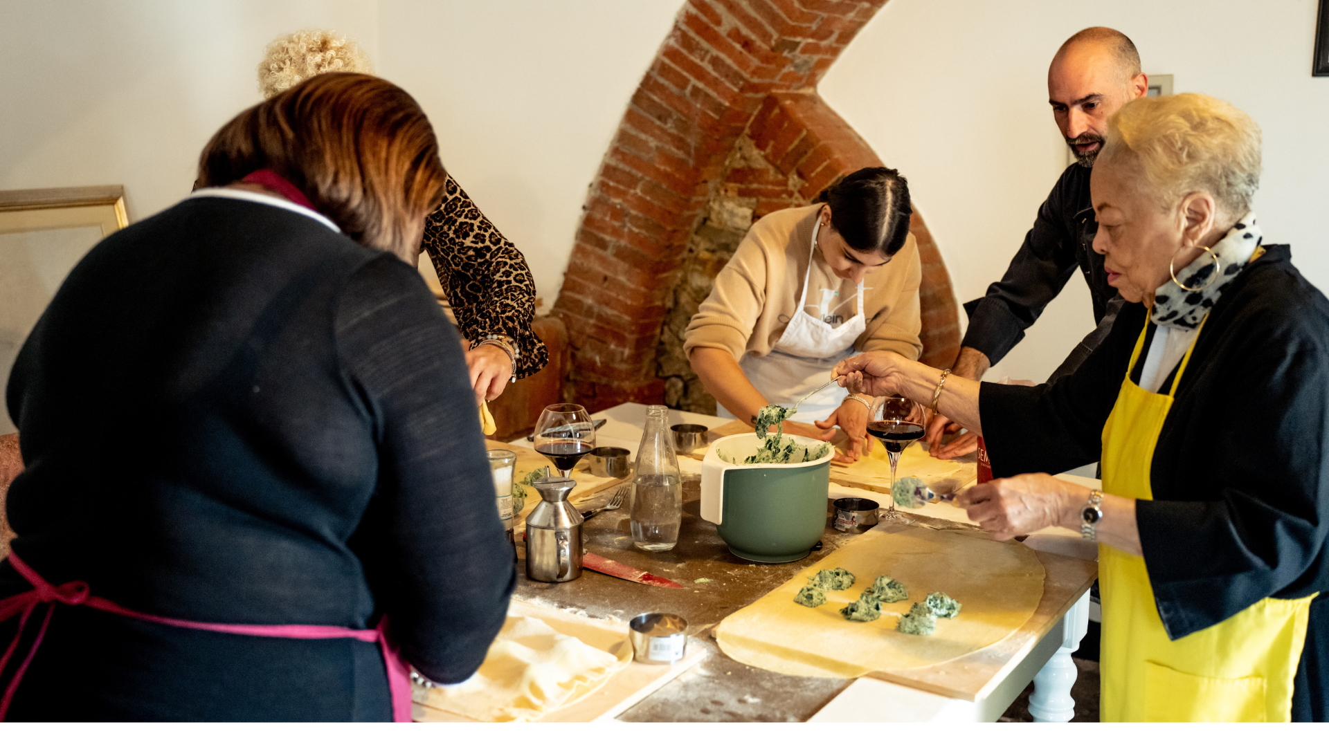 Siena: Small group Cooking Class in Chianti Farmhouse - Photo 9