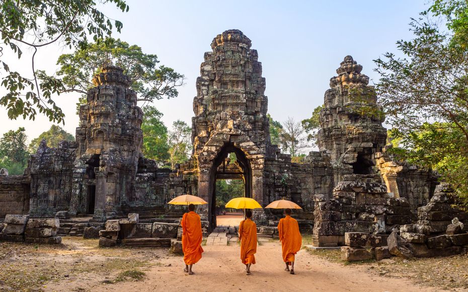 A Glimpse of the Angkor Temples 2 Days 1 Night