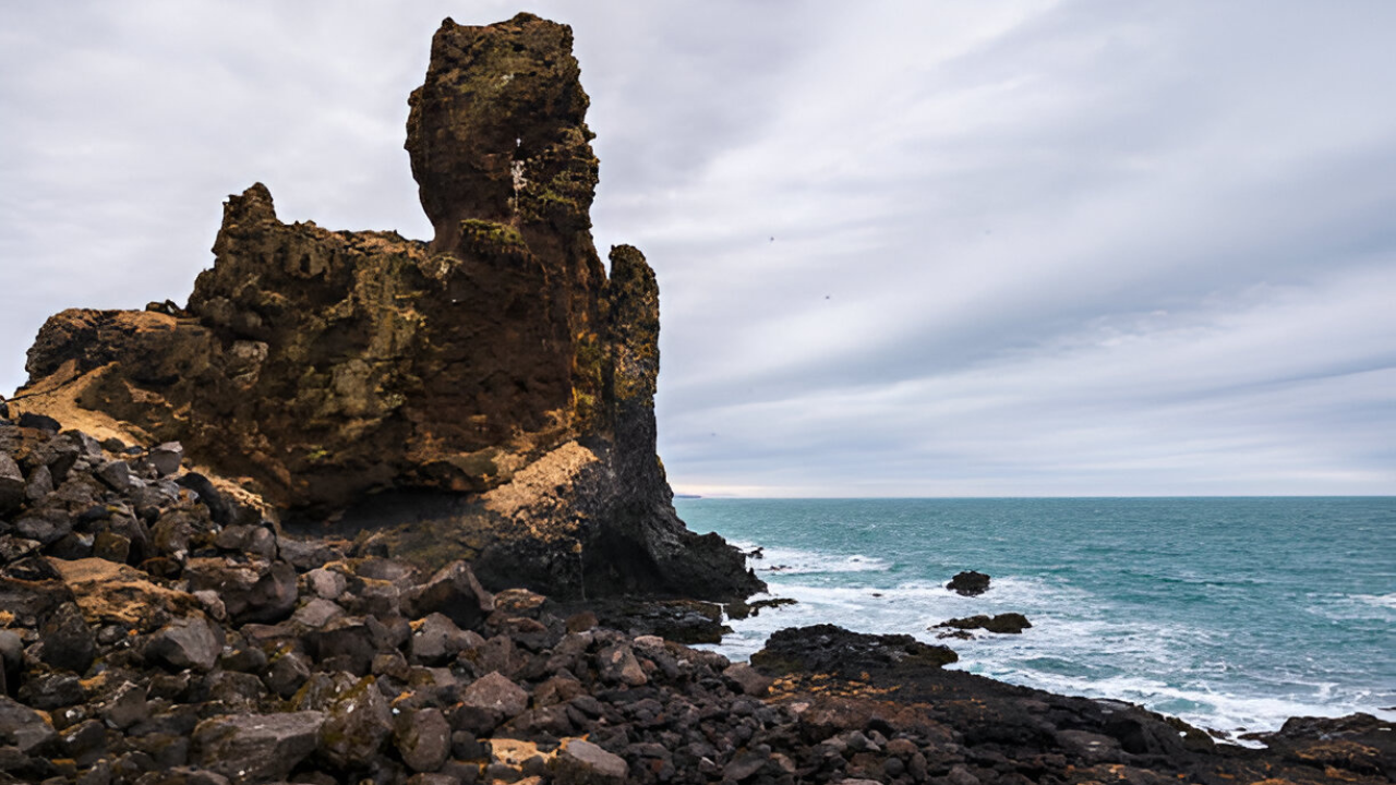 Excursión a Snaefellsnes en Español en Grupo Reducido con Recogida - Alojamientos en Reikiavik