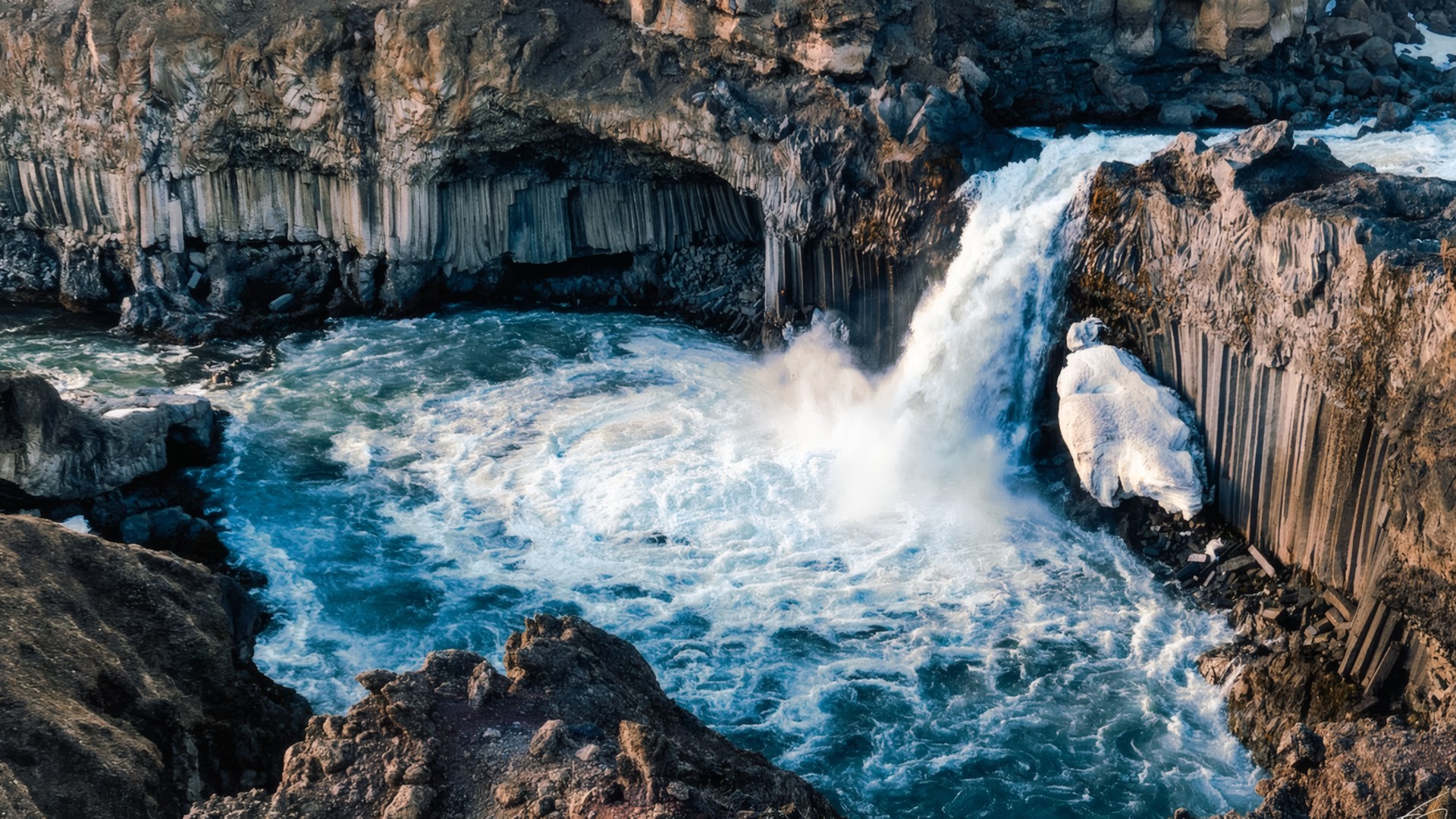 Tour privado a las cataratas del norte de Islandia y al patrimonio de Laufás - Foto 5