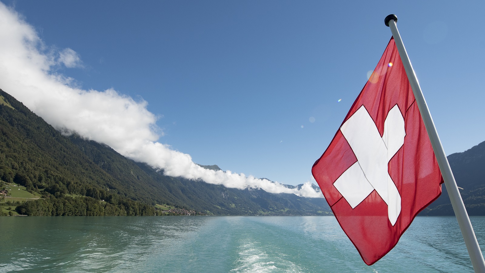 Interlaken and the Green Train of Swiss Alps - Day trip from Milan Interlaken and the Green Train of Swiss Alps - Day trip from Milan