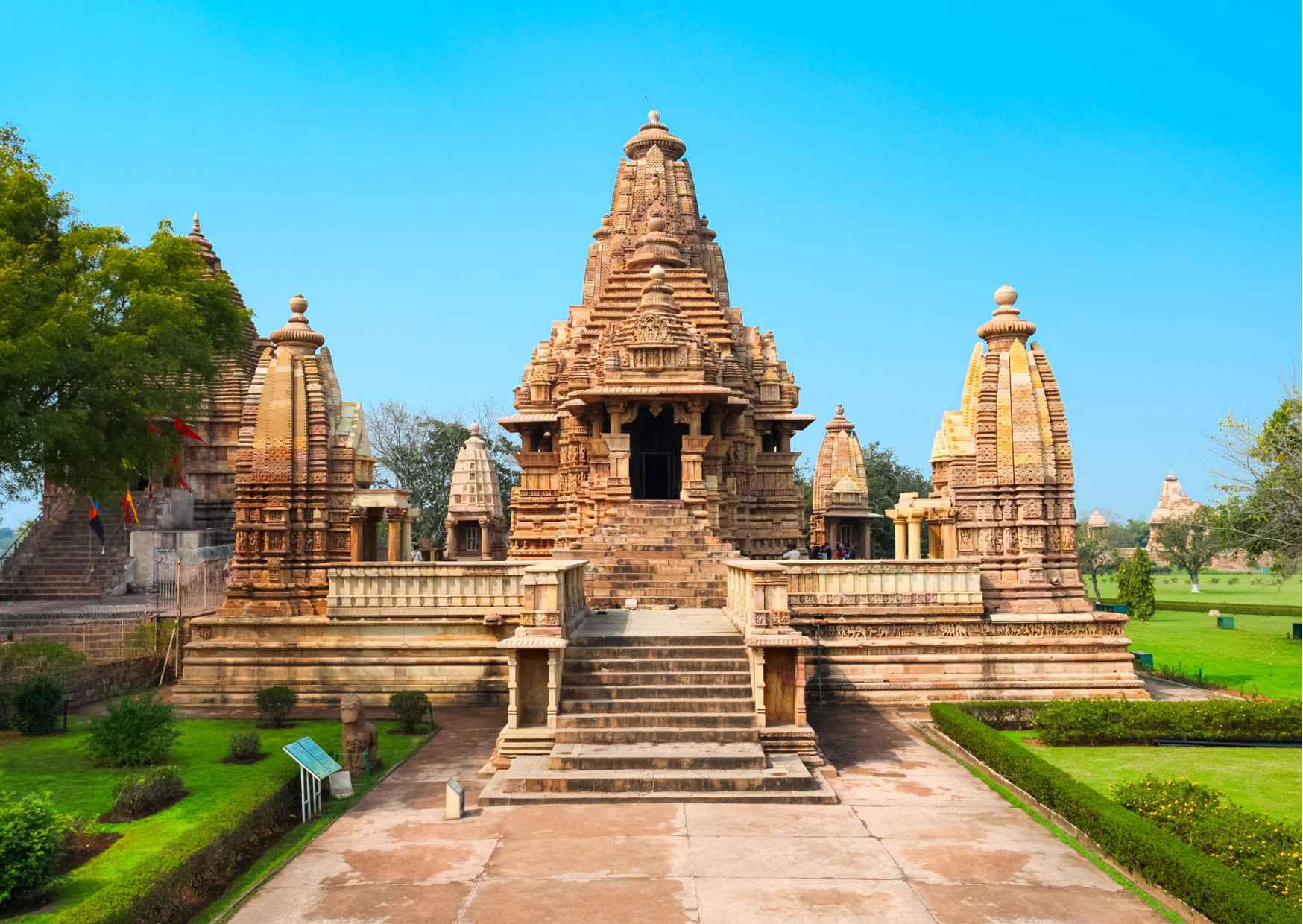 Day Trip to Khajuraho (Curated Private Sightseeing Experience from Jhansi) - Photo 7