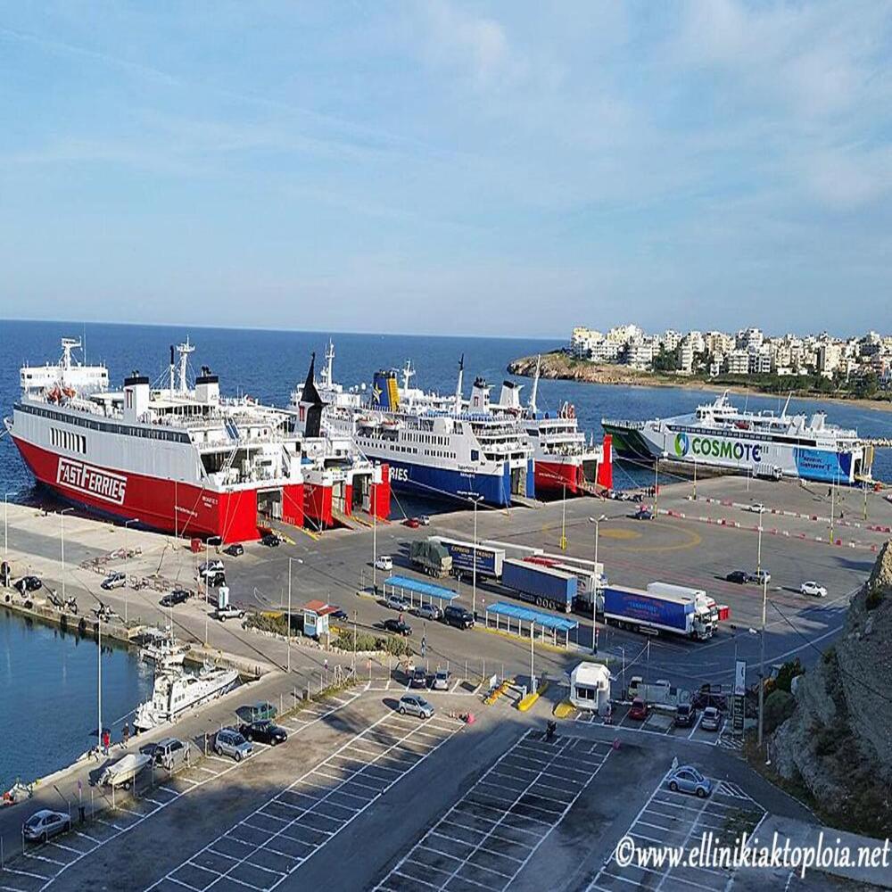 Traslado privado de salida del centro de Atenas al puerto de Rafina - Foto 5