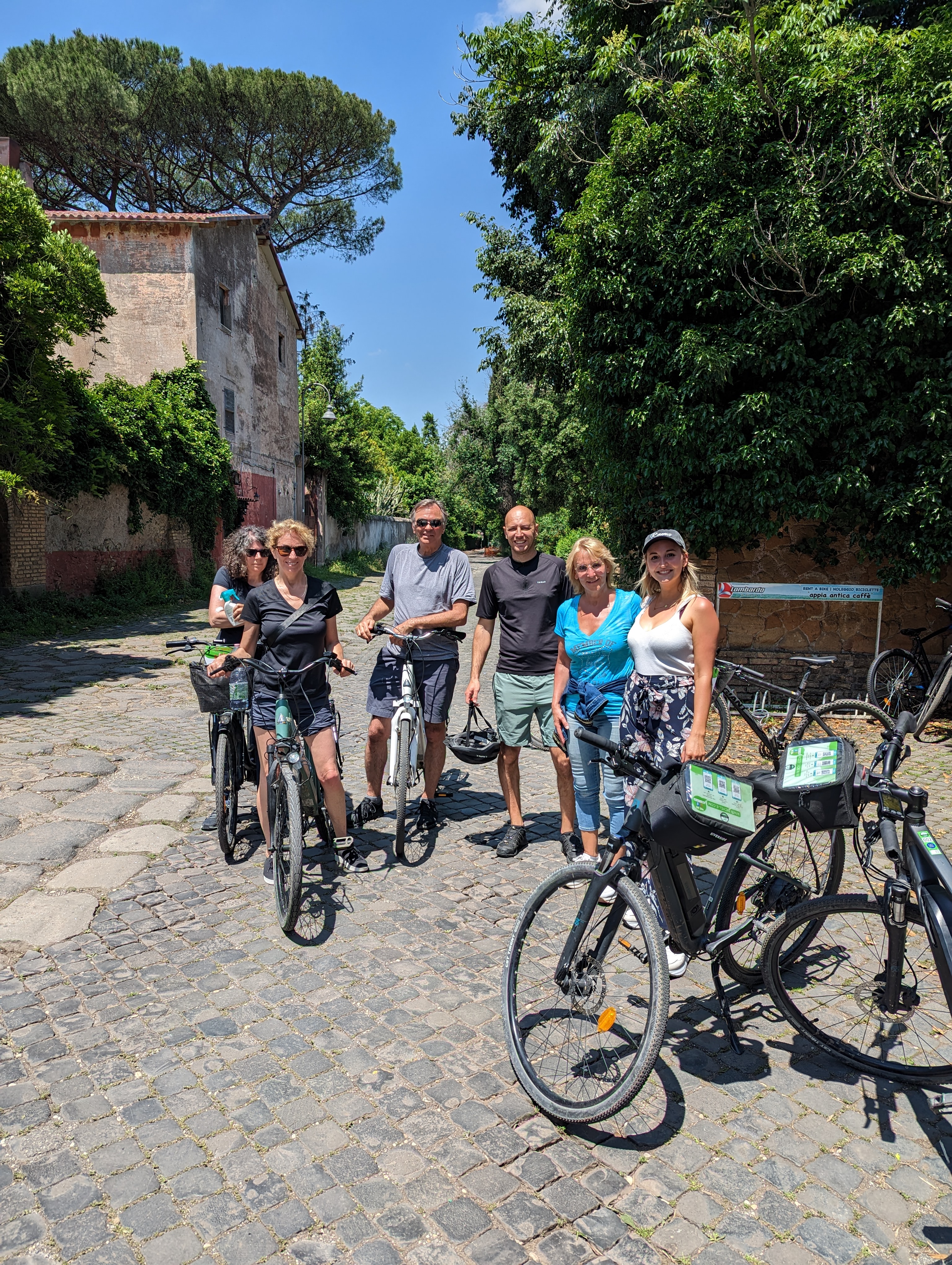 Appia Antica, Aqueduct Park and Catacombs: a ride between history and nature - Photo 14