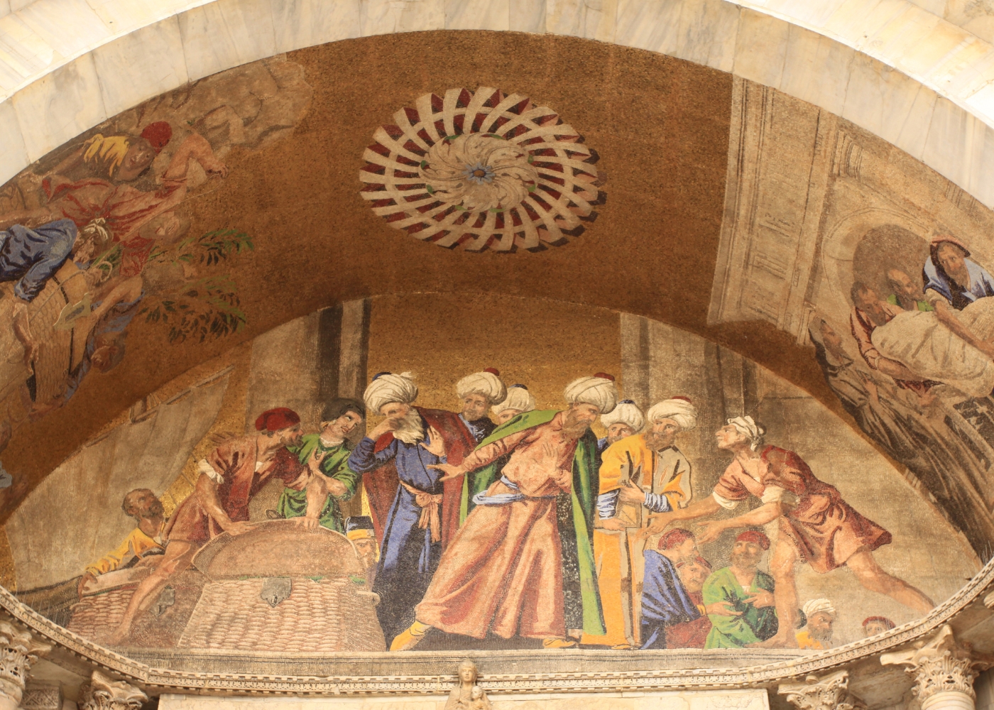 Precious St Mark's Basilica, Doge's Palace with Bridge of Sighs Guided Tour + San Marco History Gallery - Photo 11