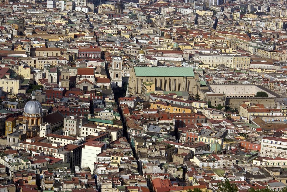 NAPLES HYSTORICAL CENTRE  with UNDERGROUND RUINS complete guided tour (ita/engl/span) - Photo 2