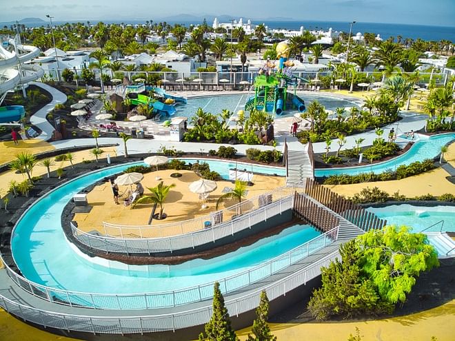 Aqualava Water Park con recogida en Costa Teguise