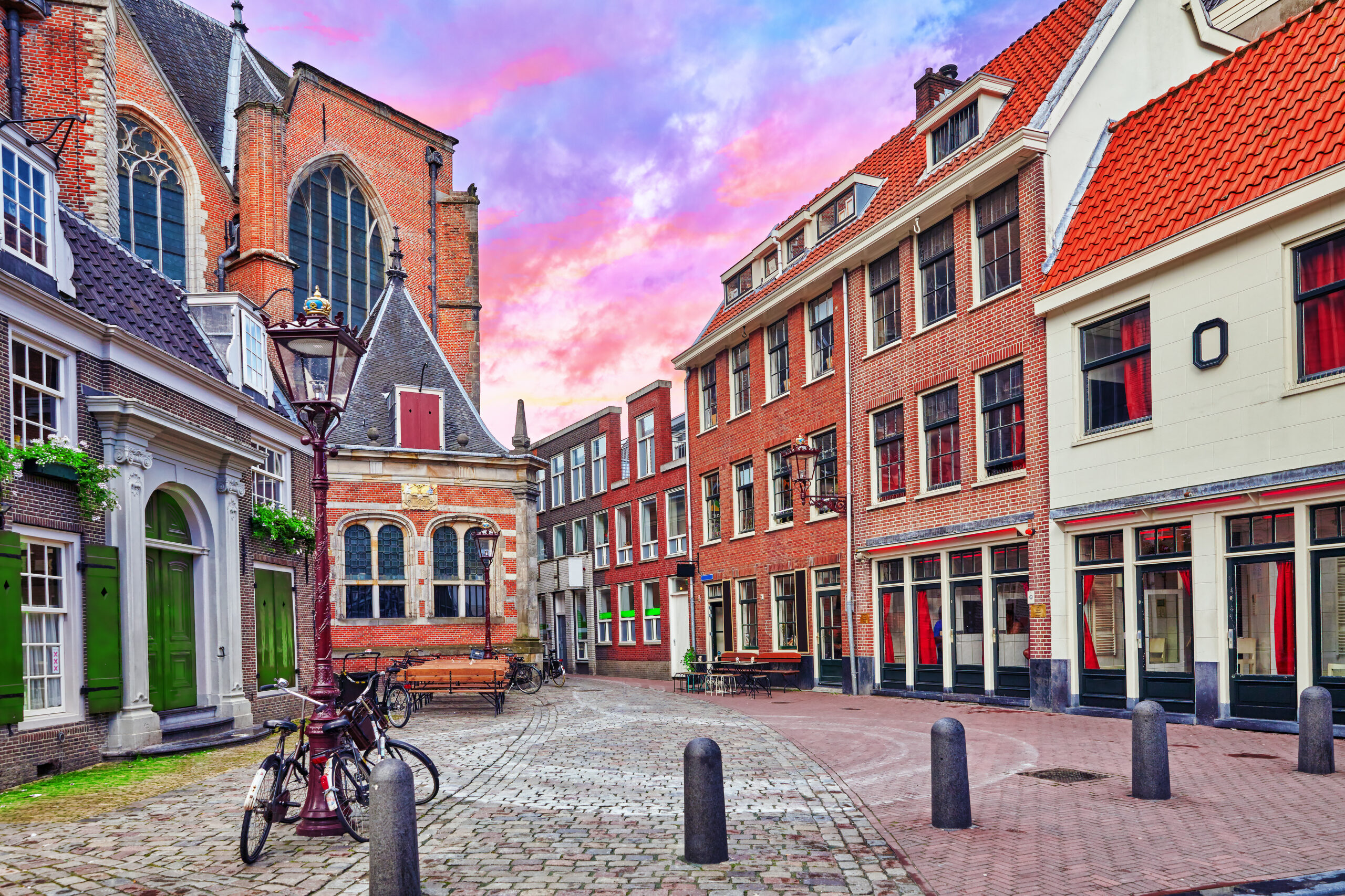 Self-Guided Red Light District Amsterdam Photography Tour - Photo 2
