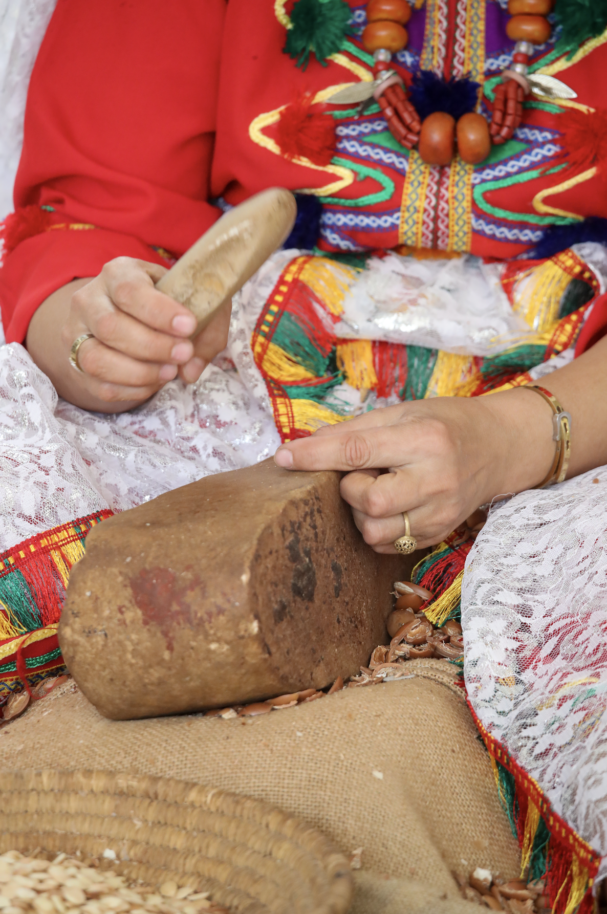 Taller de extracción de aceite de argán de Taghazout con visita al museo