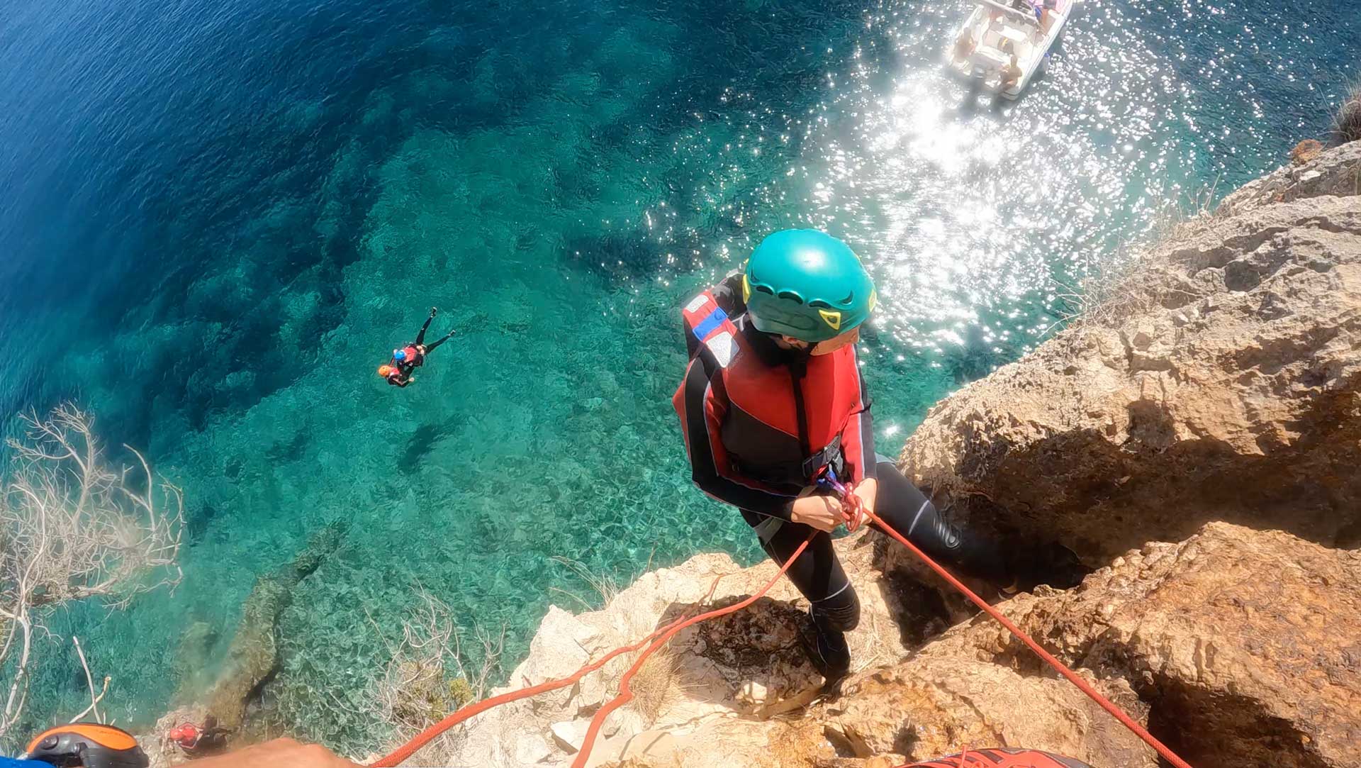 Alghero: coasteering at Cala Dragunara in the Porto Conte Park - Photo 4