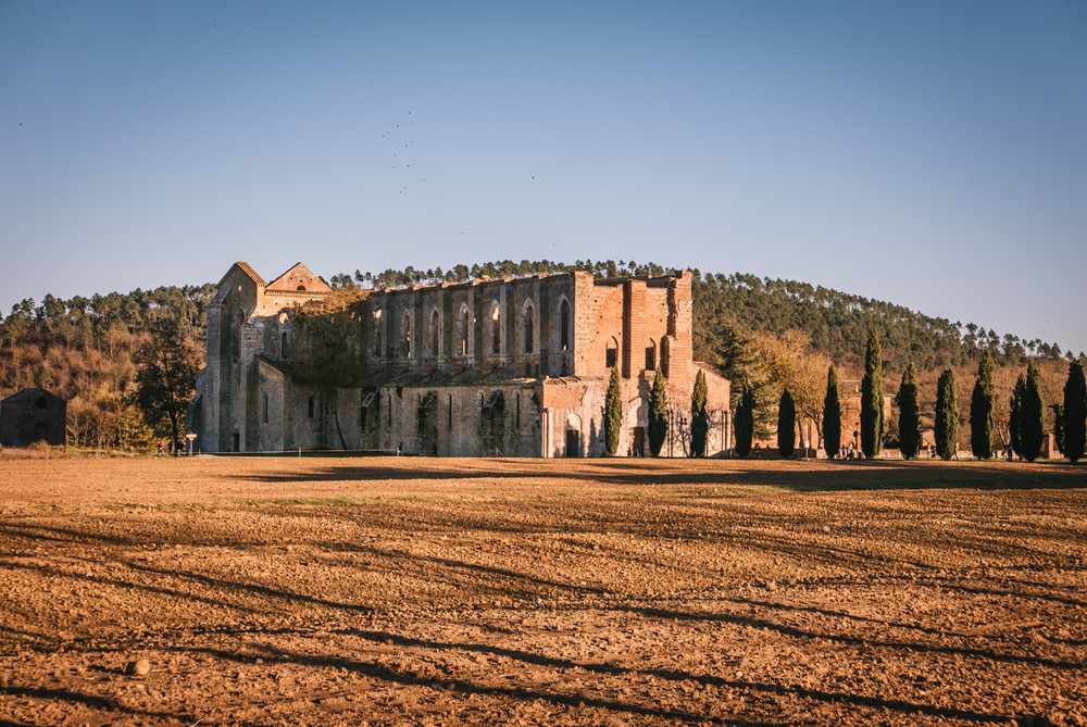 Discovering Tuscany's hidden treasures: San Gimignano, Volterra and San Galgano mysterious Abbey day trip from Florence – Image 4 | WeShare